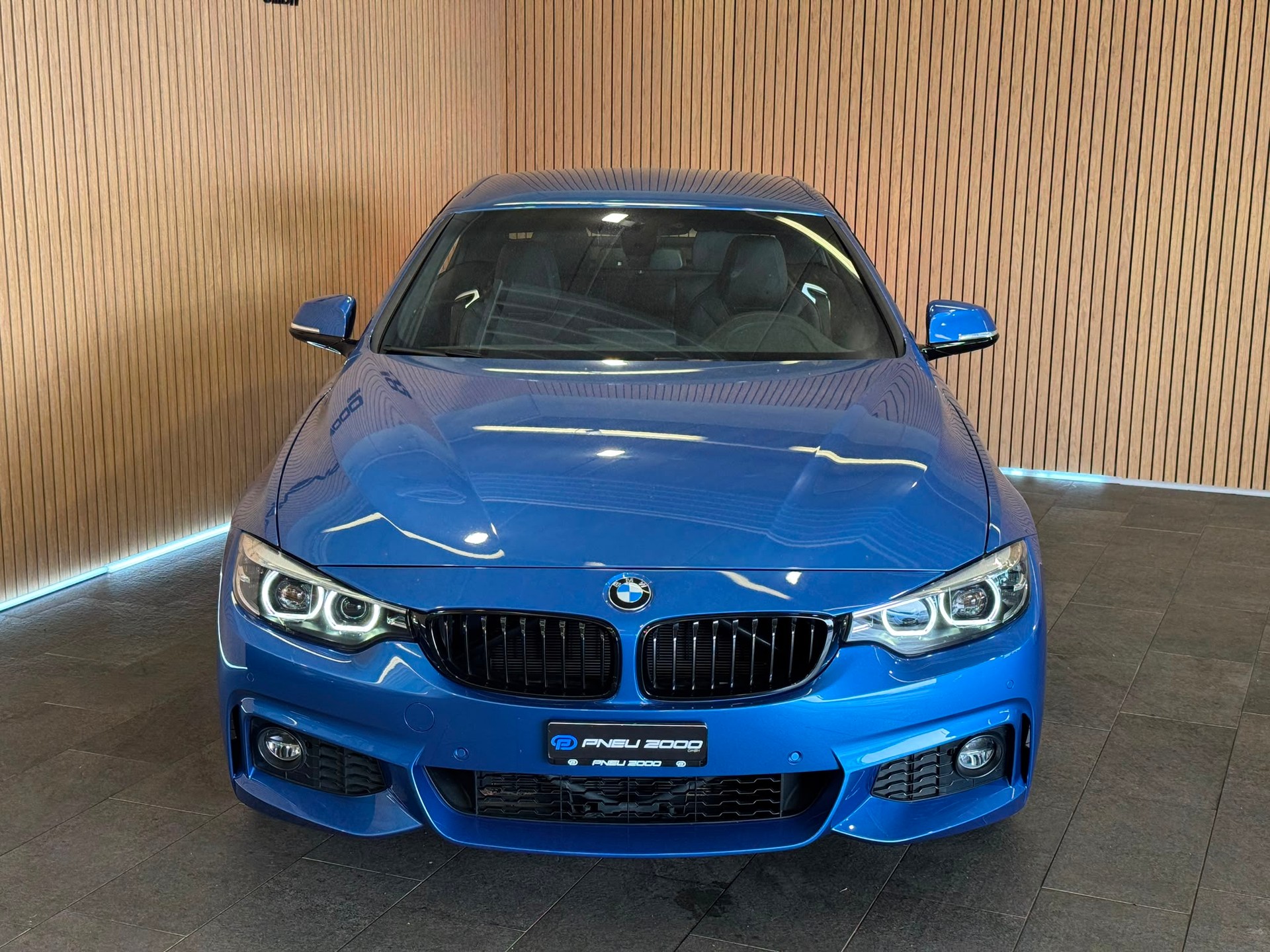 BMW 430i Cabriolet xDrive MSport Individual Steptronic-image-3