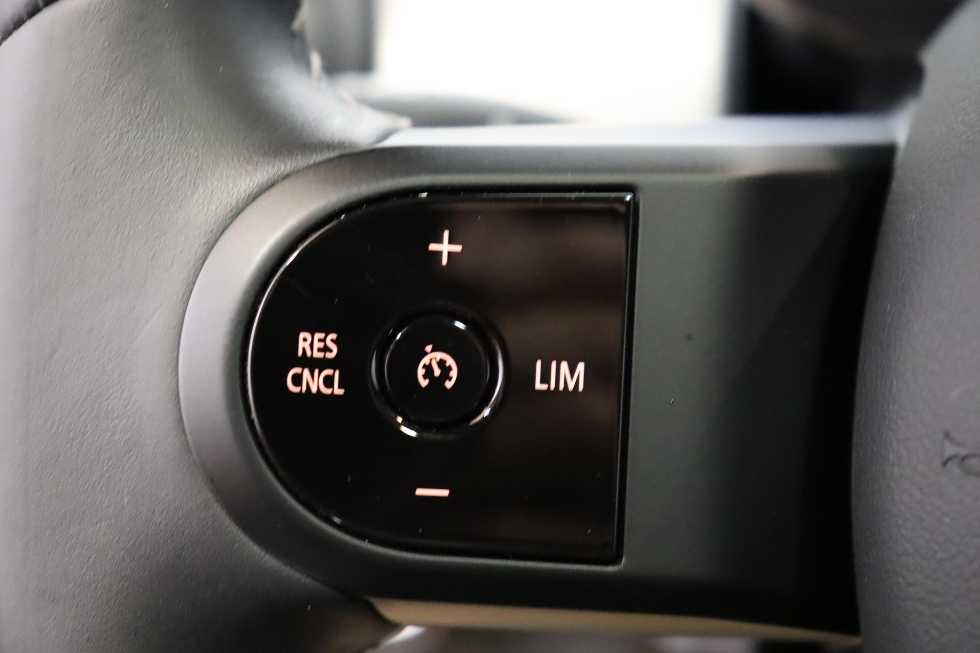 MINI F56 2.0i Cooper S-image-16