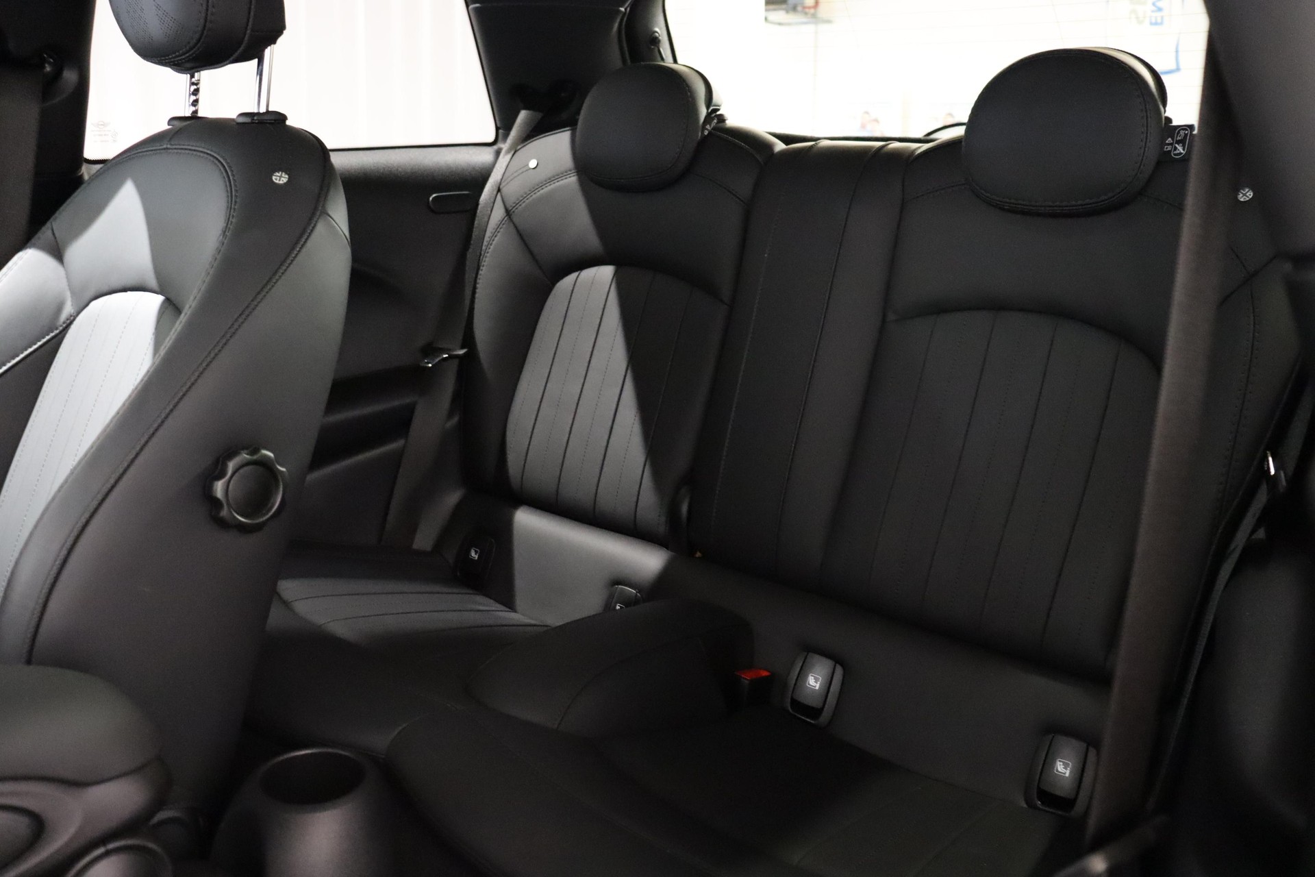 MINI F56 2.0i Cooper S-image-8