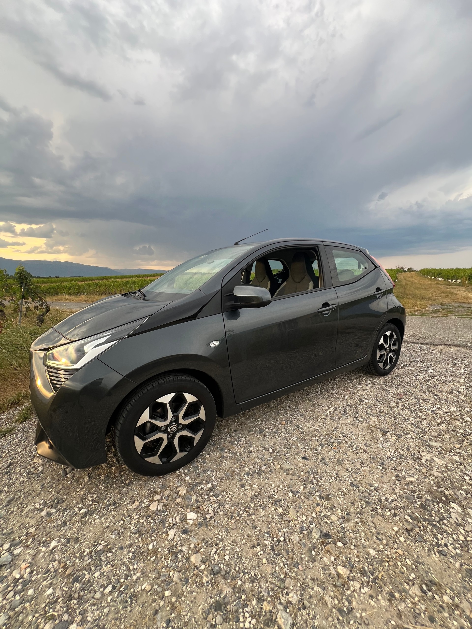 TOYOTA 1.0 VVT-i Trend-image-2