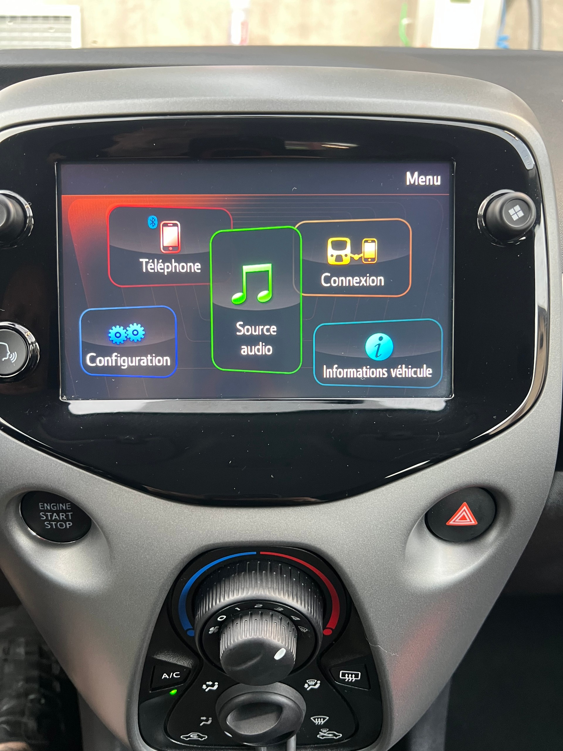 TOYOTA 1.0 VVT-i Trend-image-12