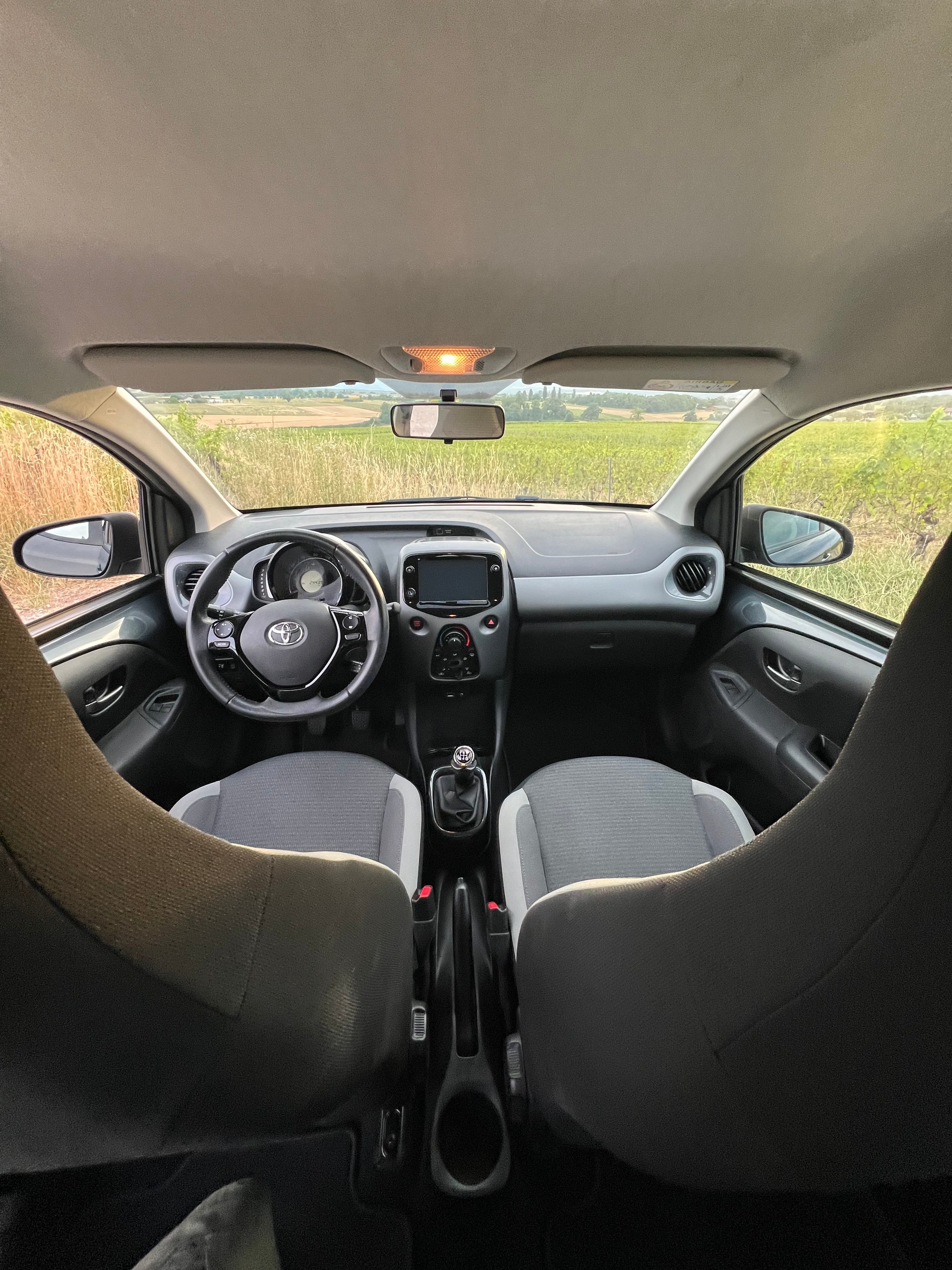 TOYOTA 1.0 VVT-i Trend-image-3