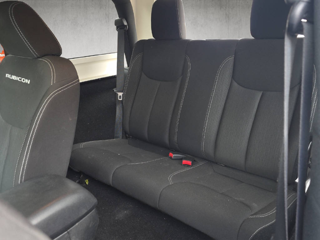 JEEP Wrangler 2.8 CRD Rubicon-image-11