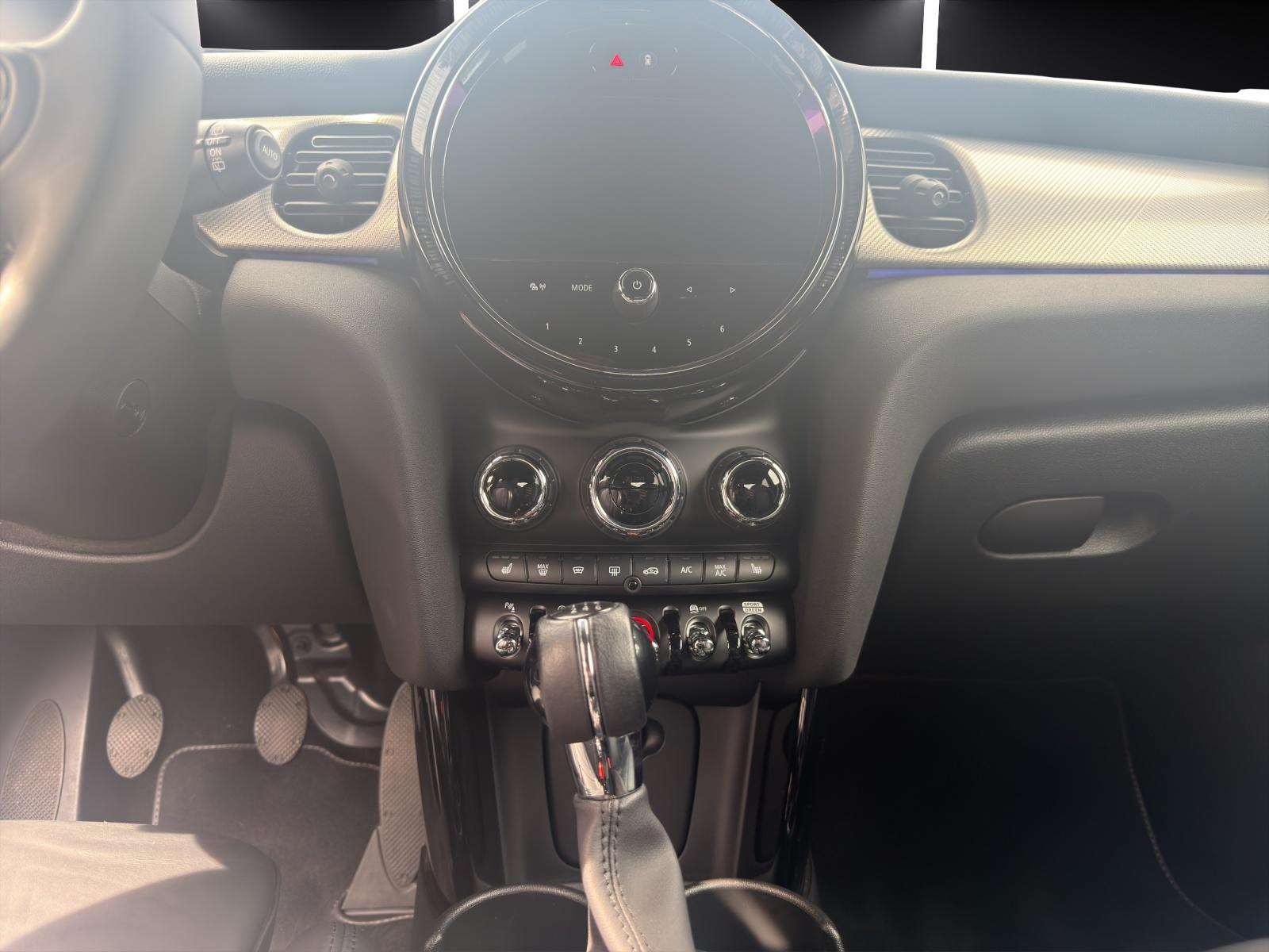 MINI F56 2.0i Cooper S-image-12