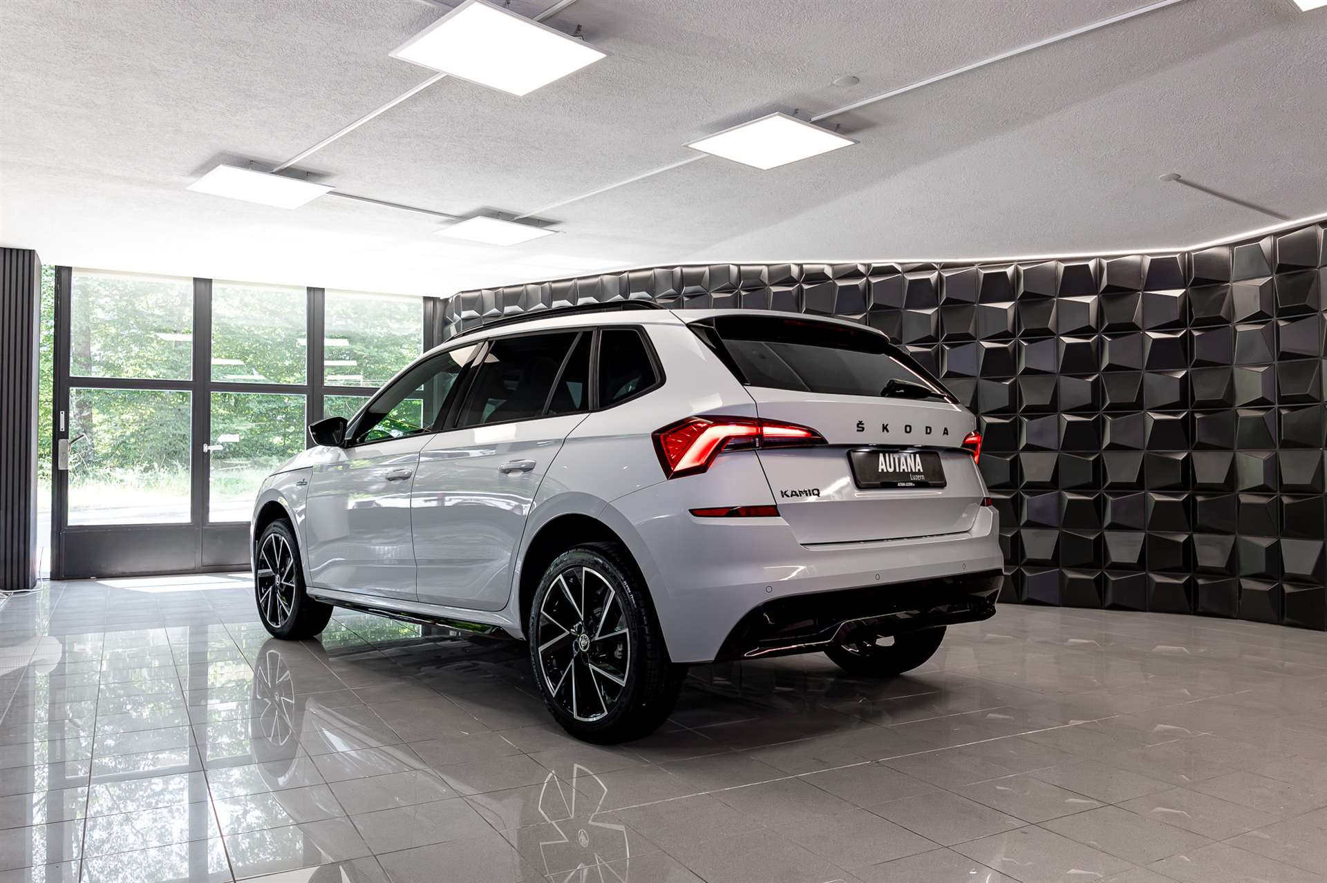 SKODA Kamiq 1.5 TSI ACT Monte Carlo DSG-image-2