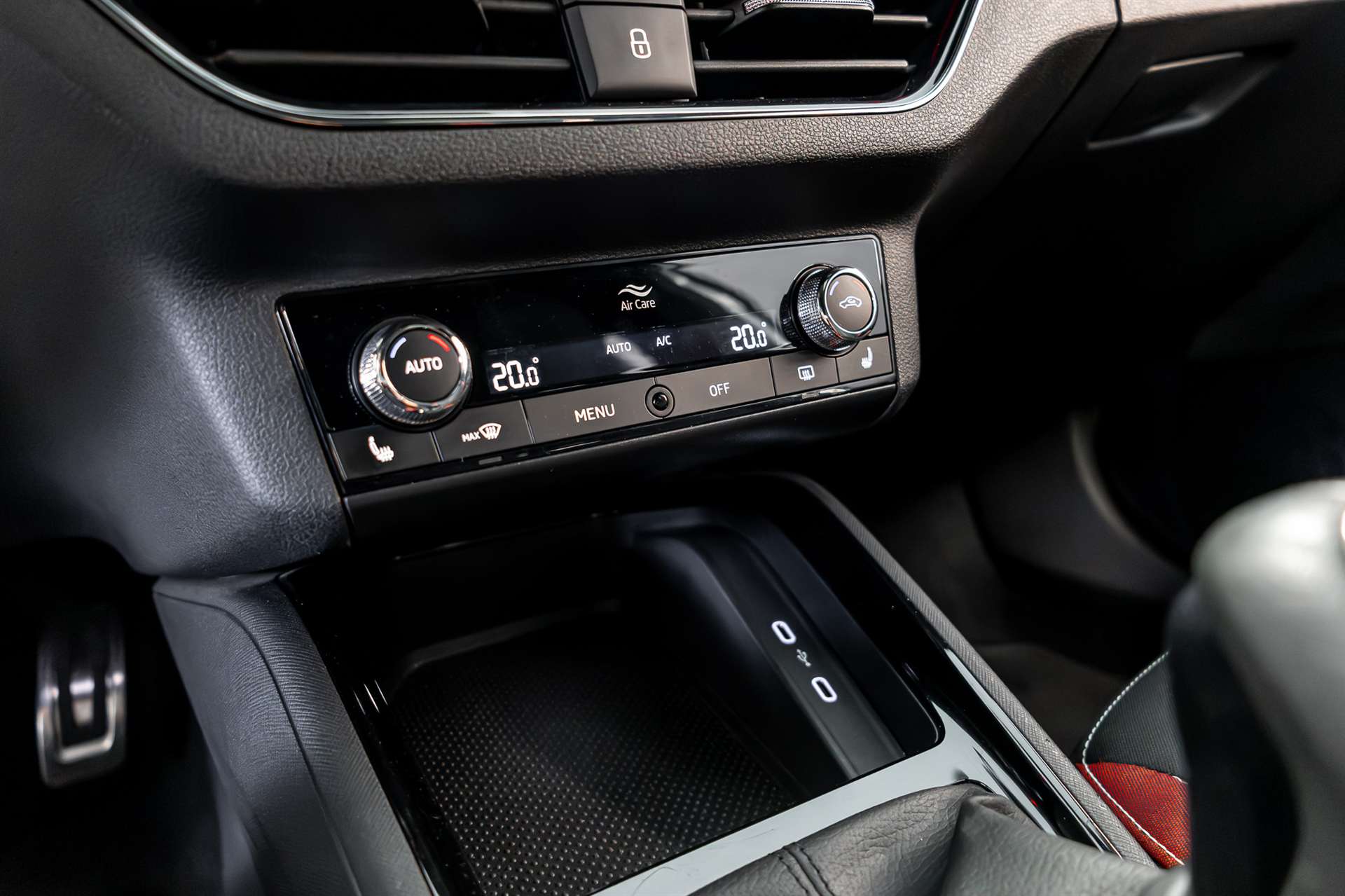 SKODA Kamiq 1.5 TSI ACT Monte Carlo DSG-image-23