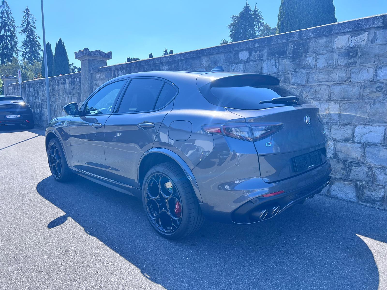 ALFA ROMEO Stelvio 2.9 V6 Quadrifoglio Performante Q4 AT8-showroom-element-2