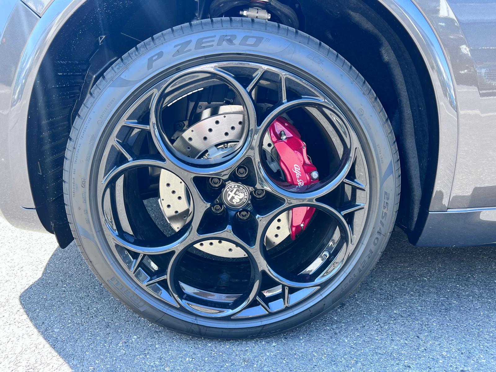 ALFA ROMEO Stelvio 2.9 V6 Quadrifoglio Performante Q4 AT8-image-10