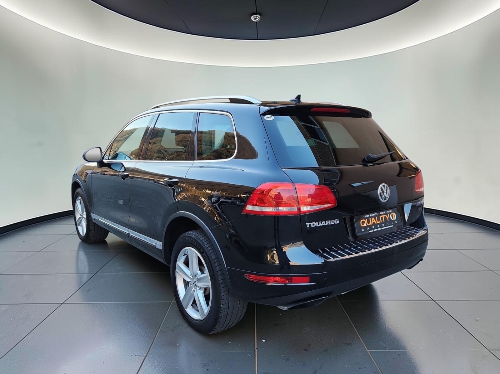 VW Touareg 3.0 TSI Hybrid Tiptronic-image-6
