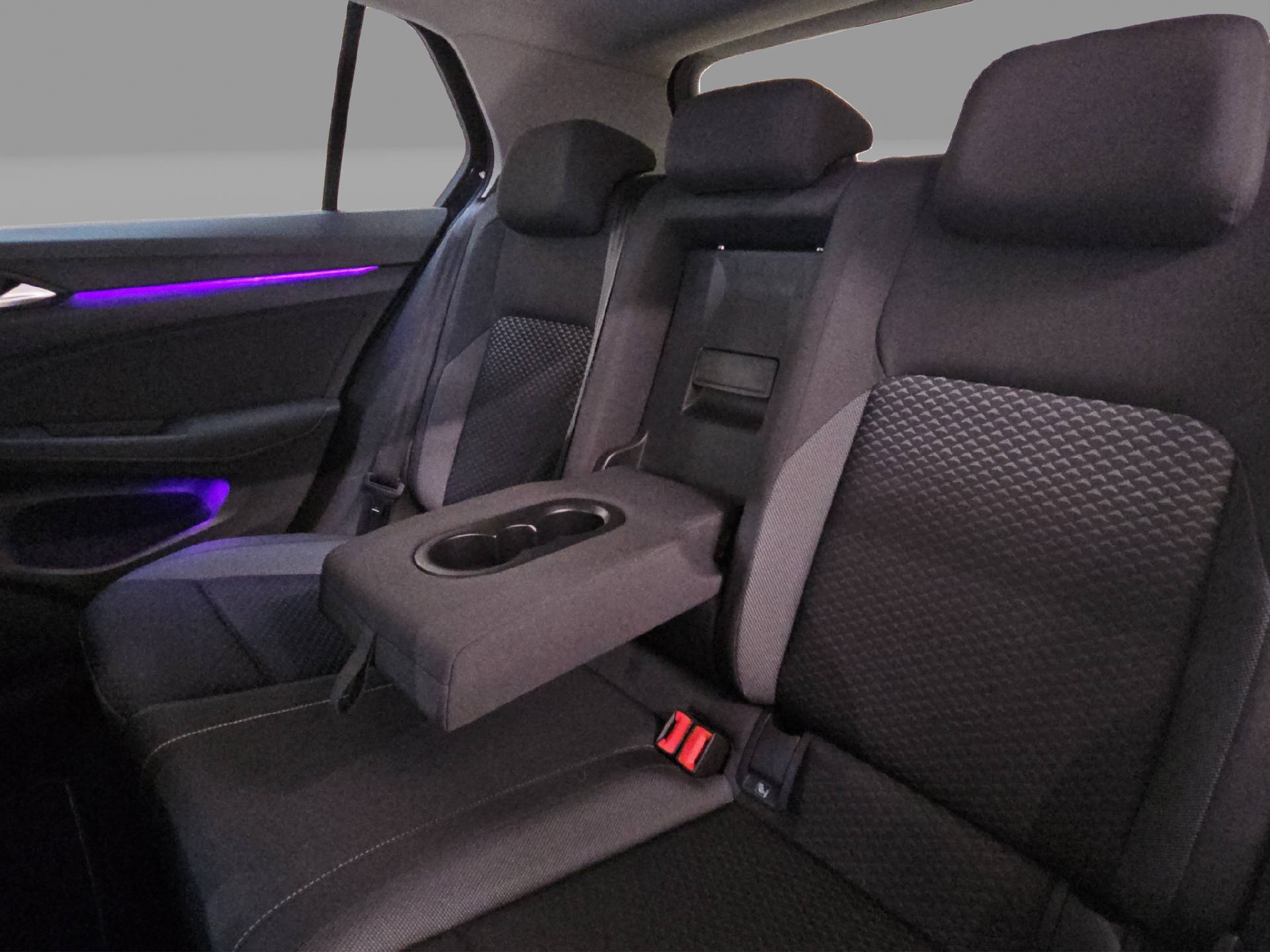 VW Golf VIII 2.0 TDI Style DSG-image-14