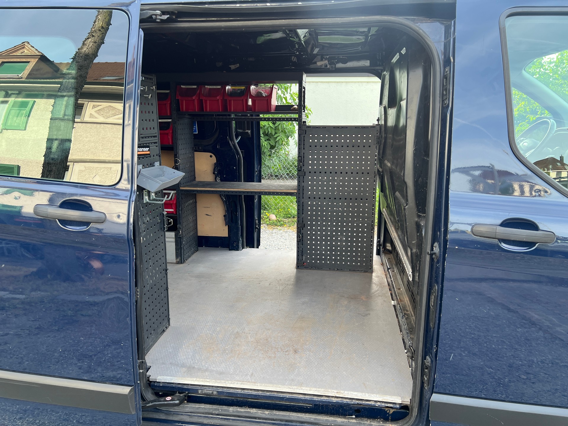 FORD Transit Custom Van 320 L2H1 DK Ambiente-image-14