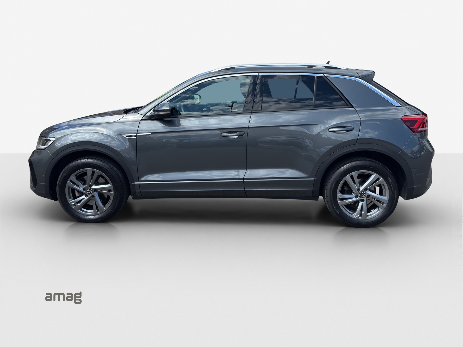 VW T-Roc 2.0 TSI R-Line DSG 4Motion-image-1