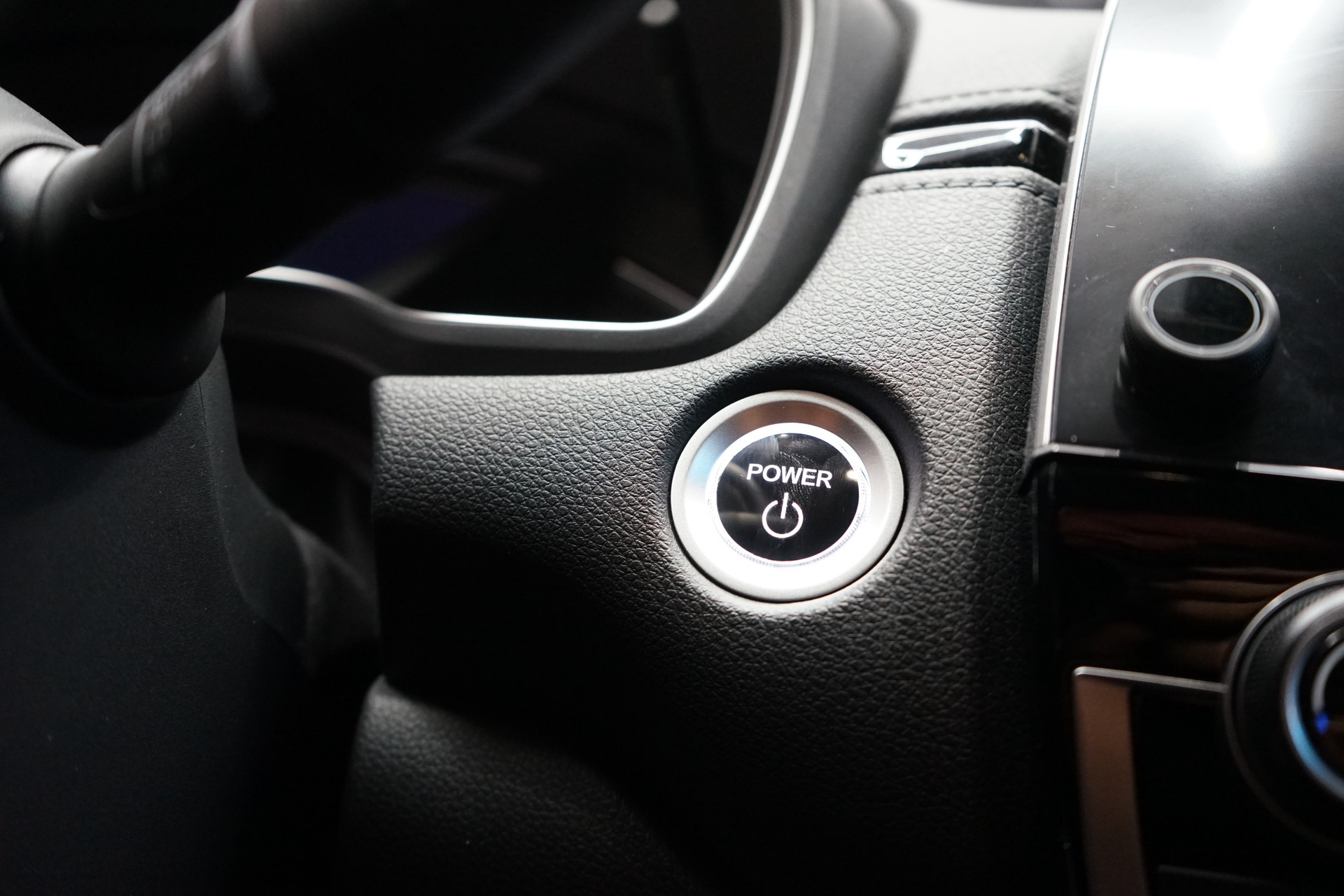 HONDA CR-V 2.0i MMD Hybrid Executive 4WD Automatic-image-8