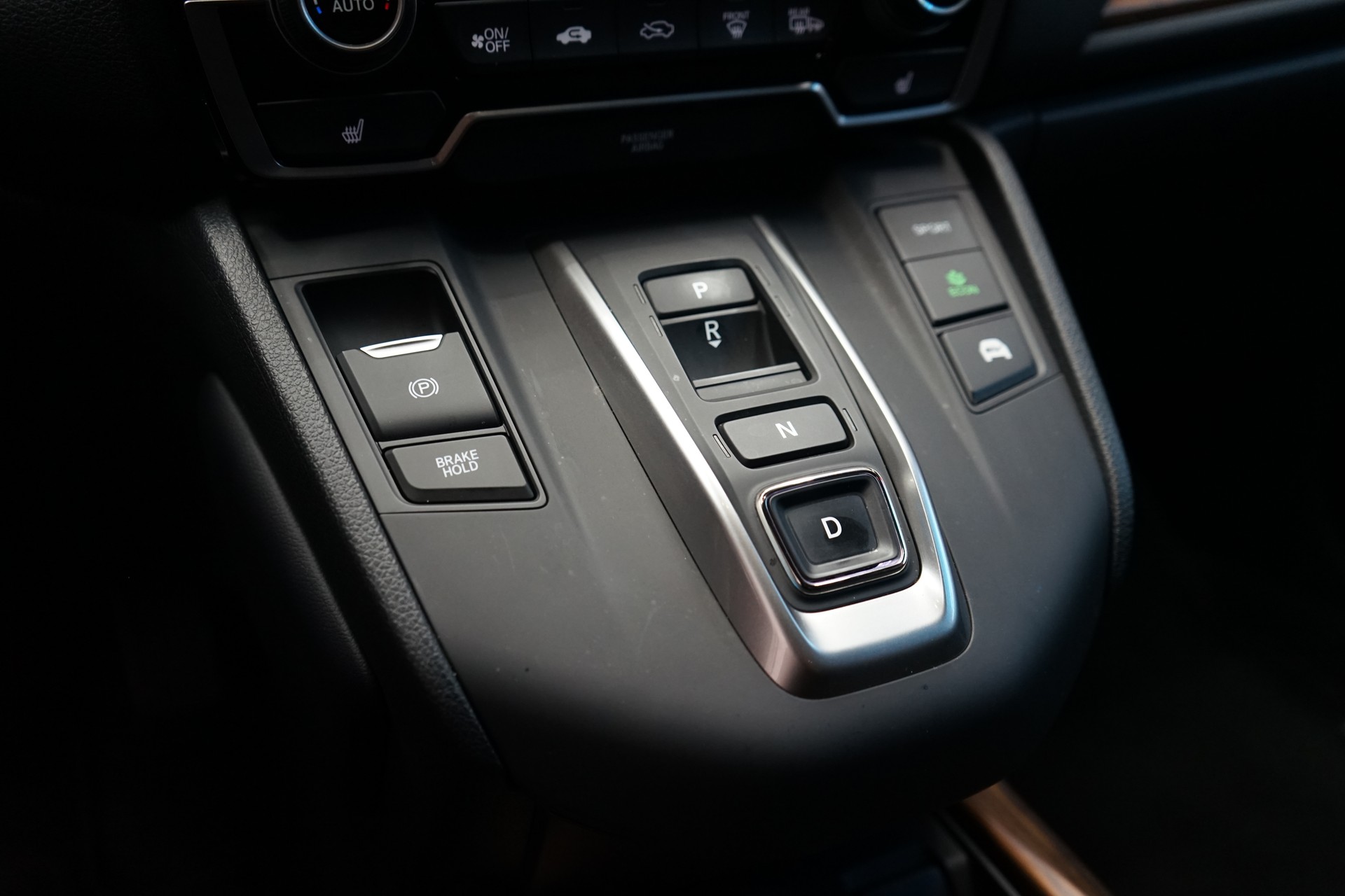 HONDA CR-V 2.0i MMD Hybrid Executive 4WD Automatic-image-7