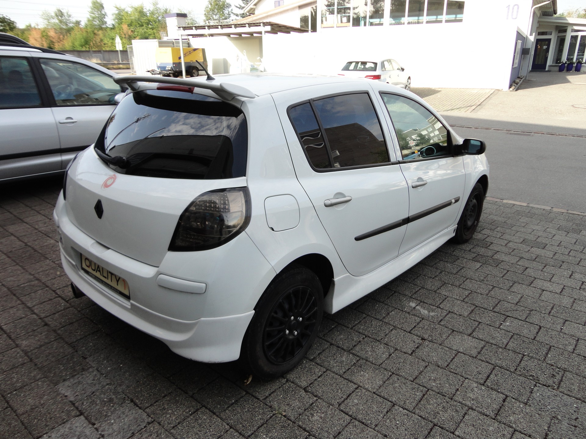 RENAULT Clio 1.2 16V Turbo Dynamique-image-4