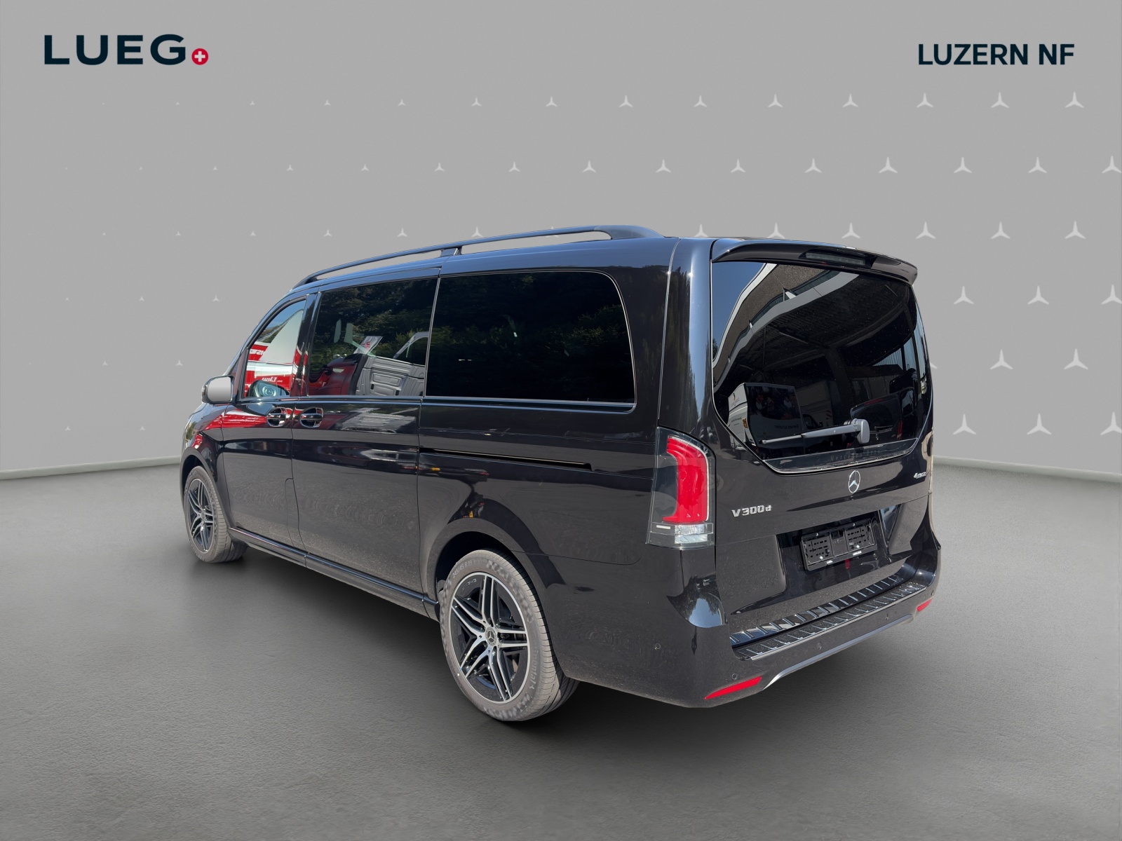 MERCEDES-BENZ V 300 d lang 4Matic Swiss Edition 9G-Tronic-image-2