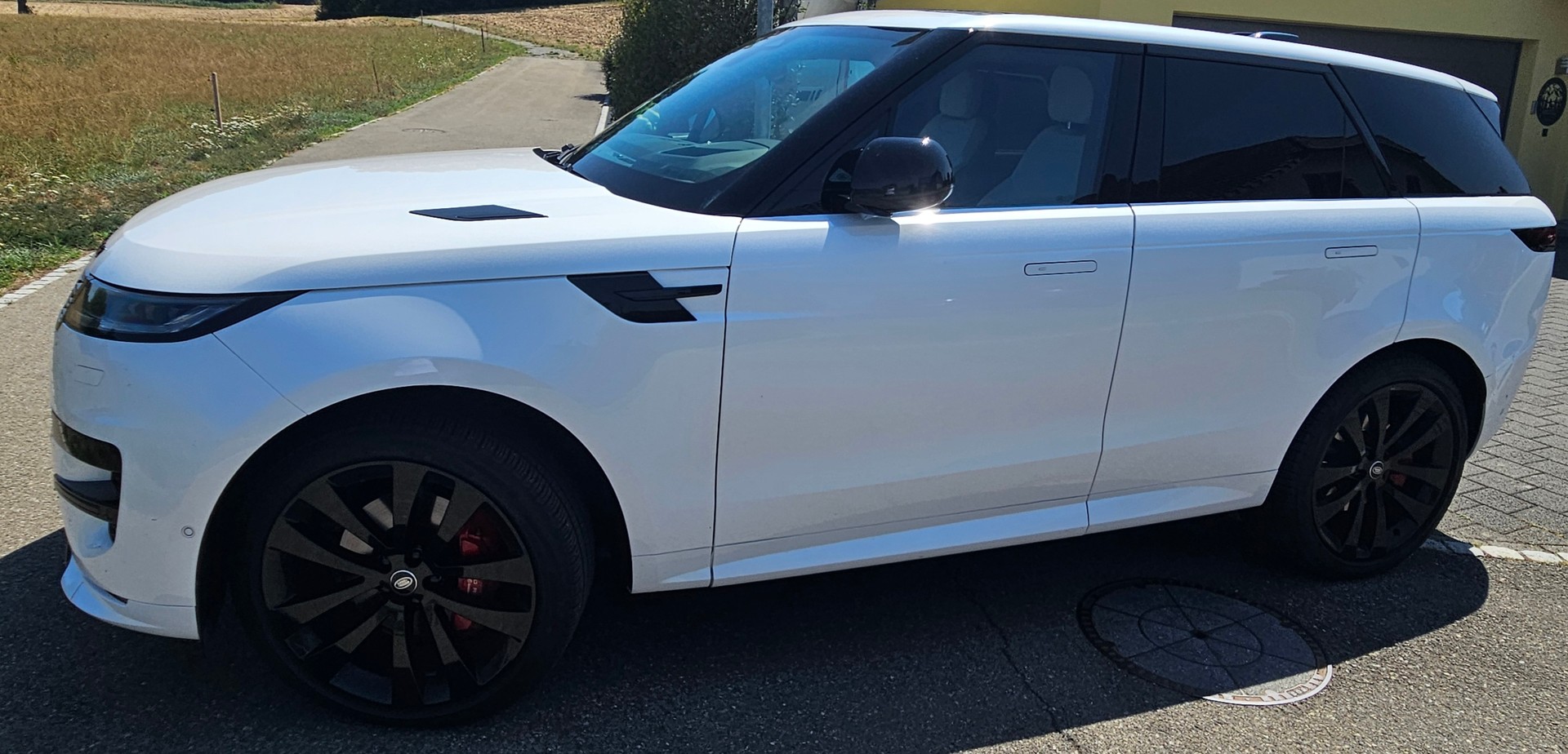 LAND ROVER 3.0 I6 HSE Dynamic-image-2