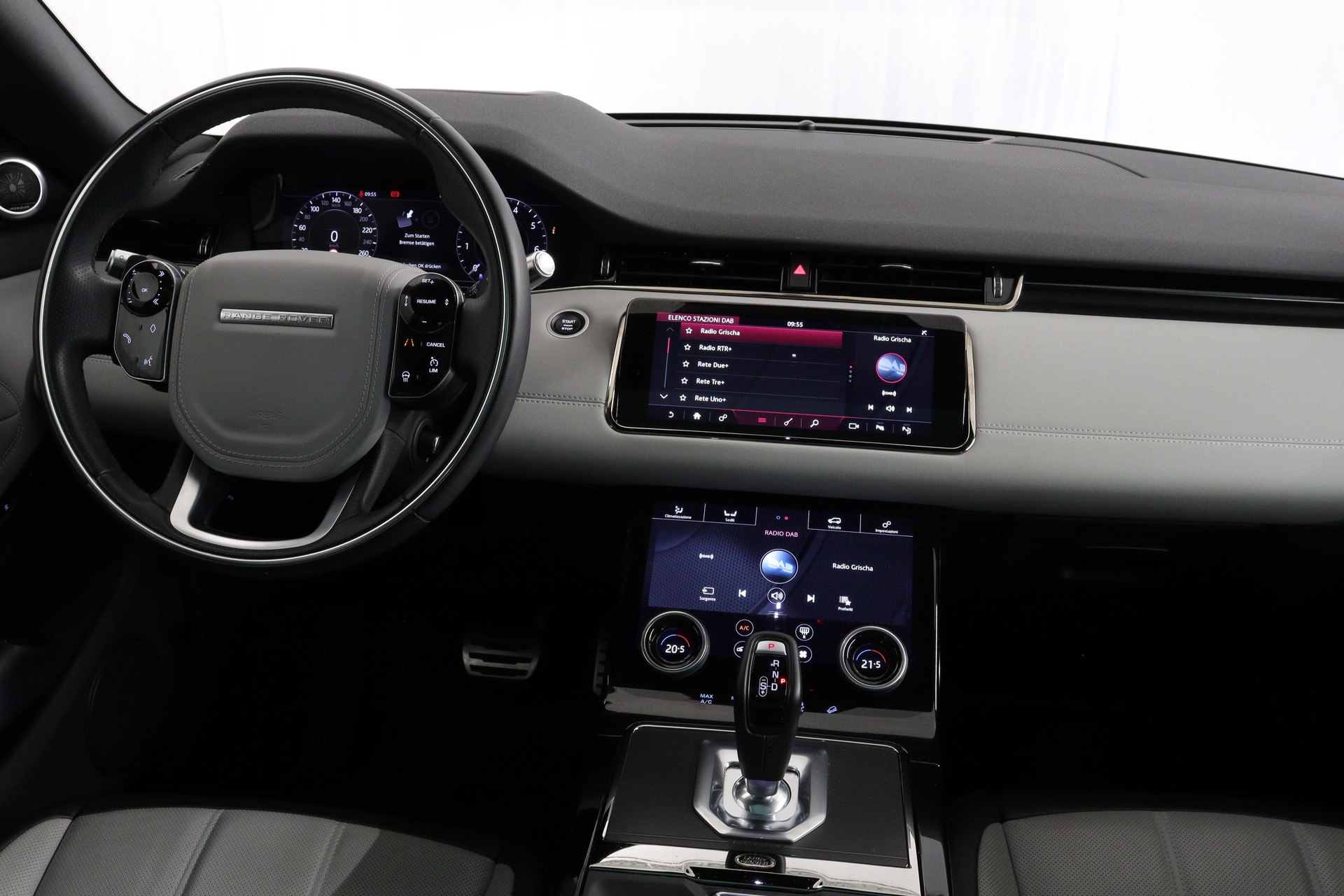 LAND ROVER Range Rover Evoque 2.0 T 250 First Edition-image-6