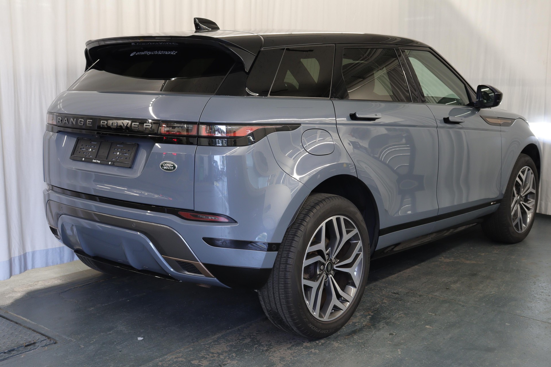 LAND ROVER Range Rover Evoque 2.0 T 250 First Edition-image-10