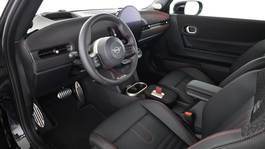 MINI John Cooper Works Cabrio-image-16