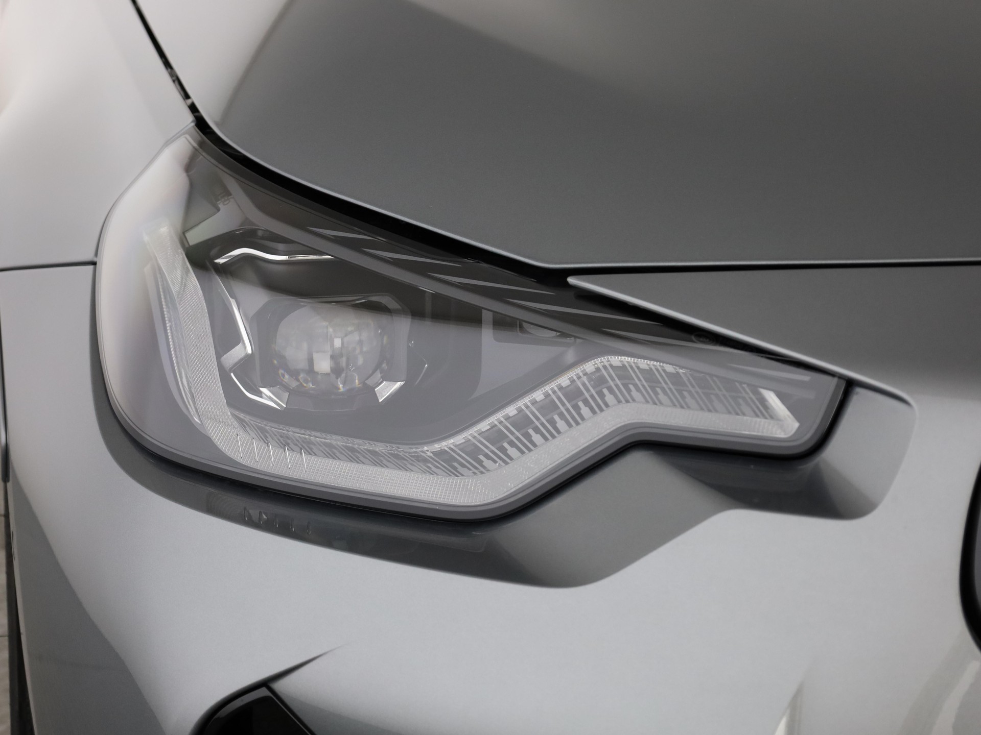 BMW M240i xDrive Coupé-image-5