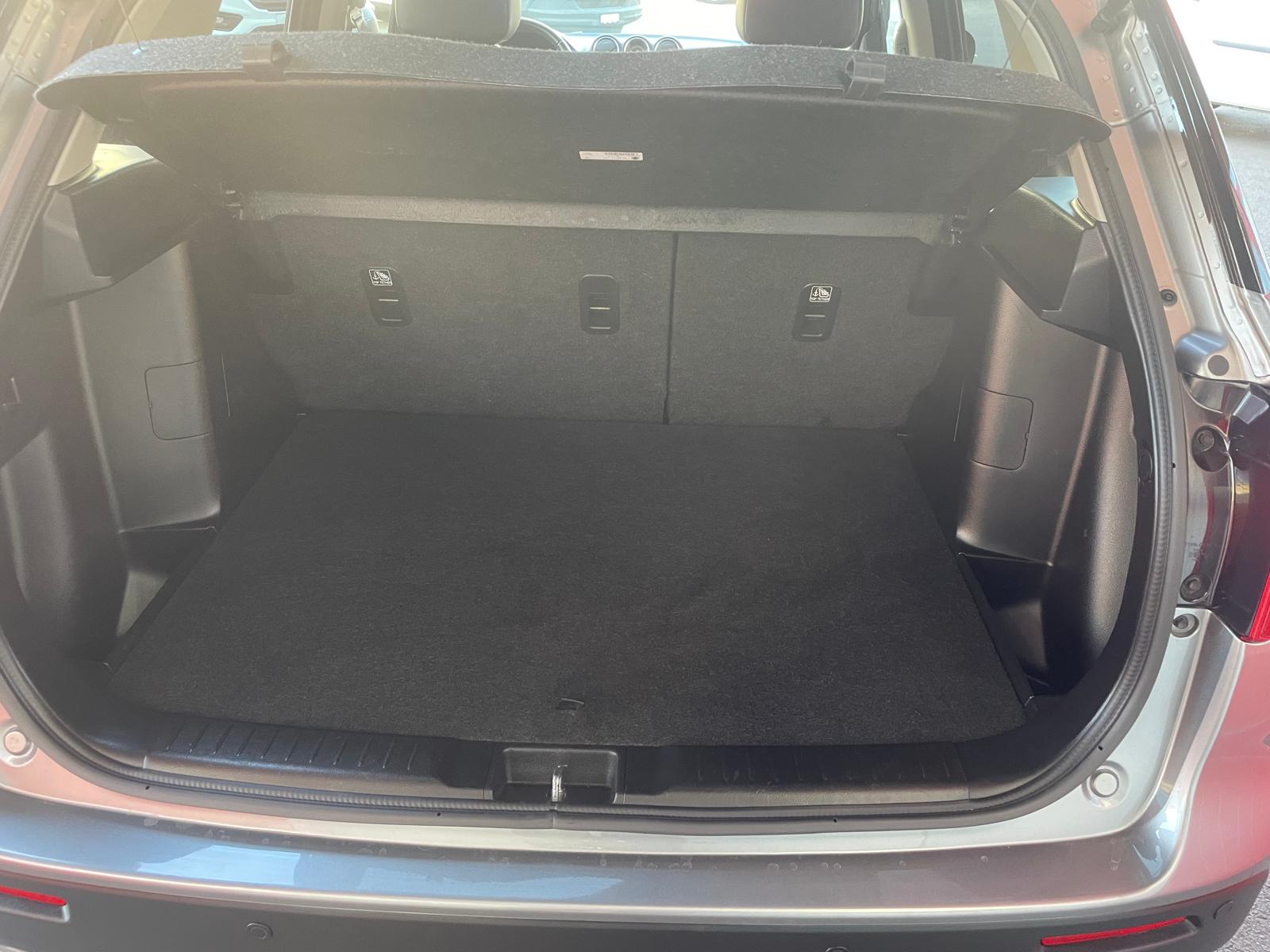 SUZUKI Vitara 1.4 Boosterjet Compact Top Hybrid Automatic-image-6