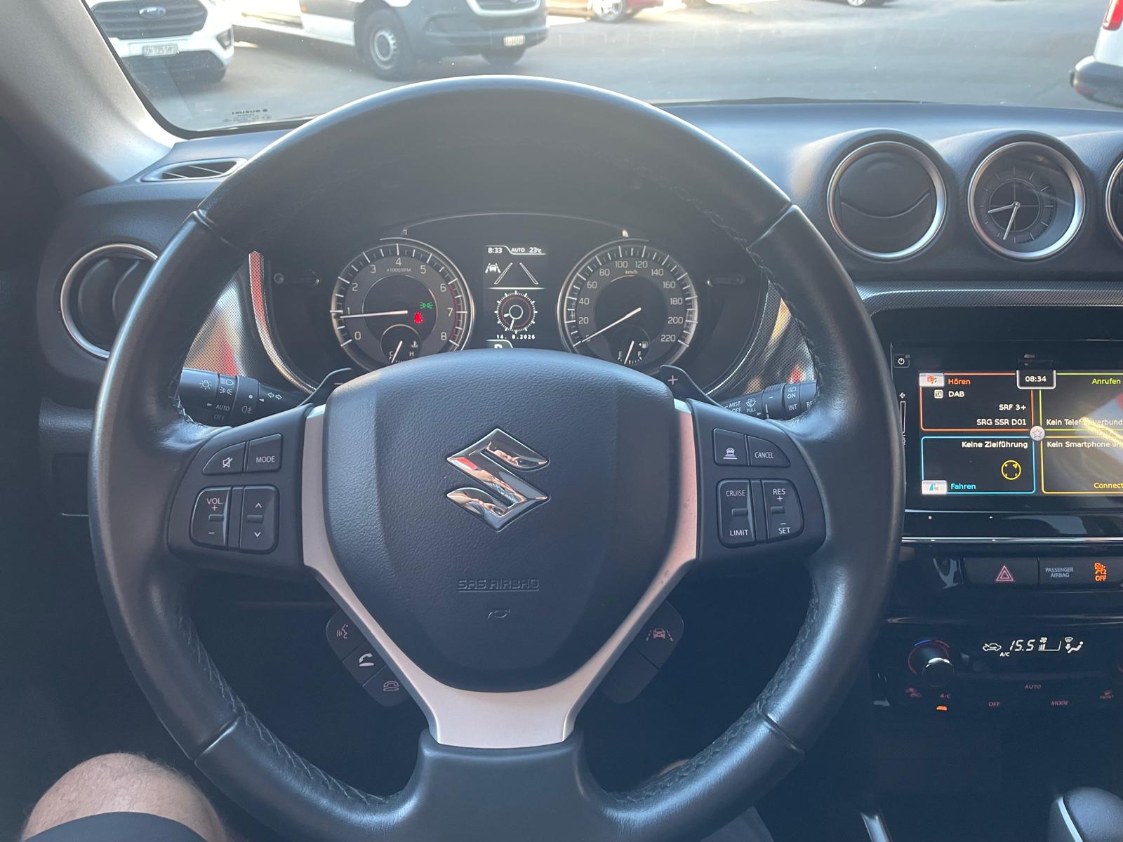 SUZUKI Vitara 1.4 Boosterjet Compact Top Hybrid Automatic-image-8