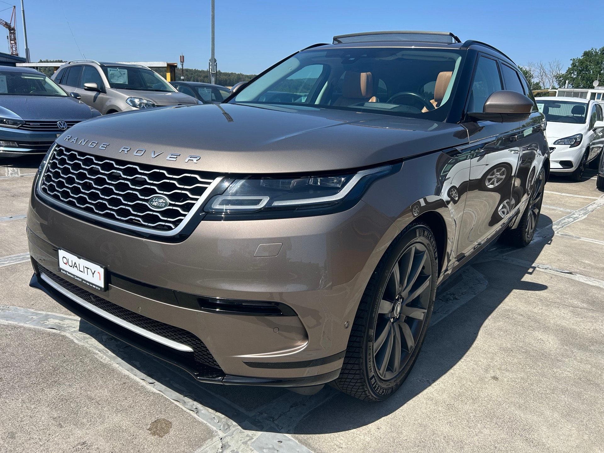 LAND ROVER Range Rover Velar D 240 SE Automatic
