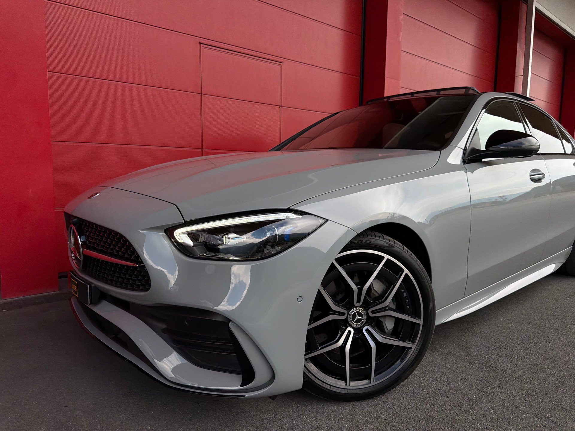 MERCEDES-BENZ C 300 AMG Line 4 Matic *CH-Fahrzeug*-image-5