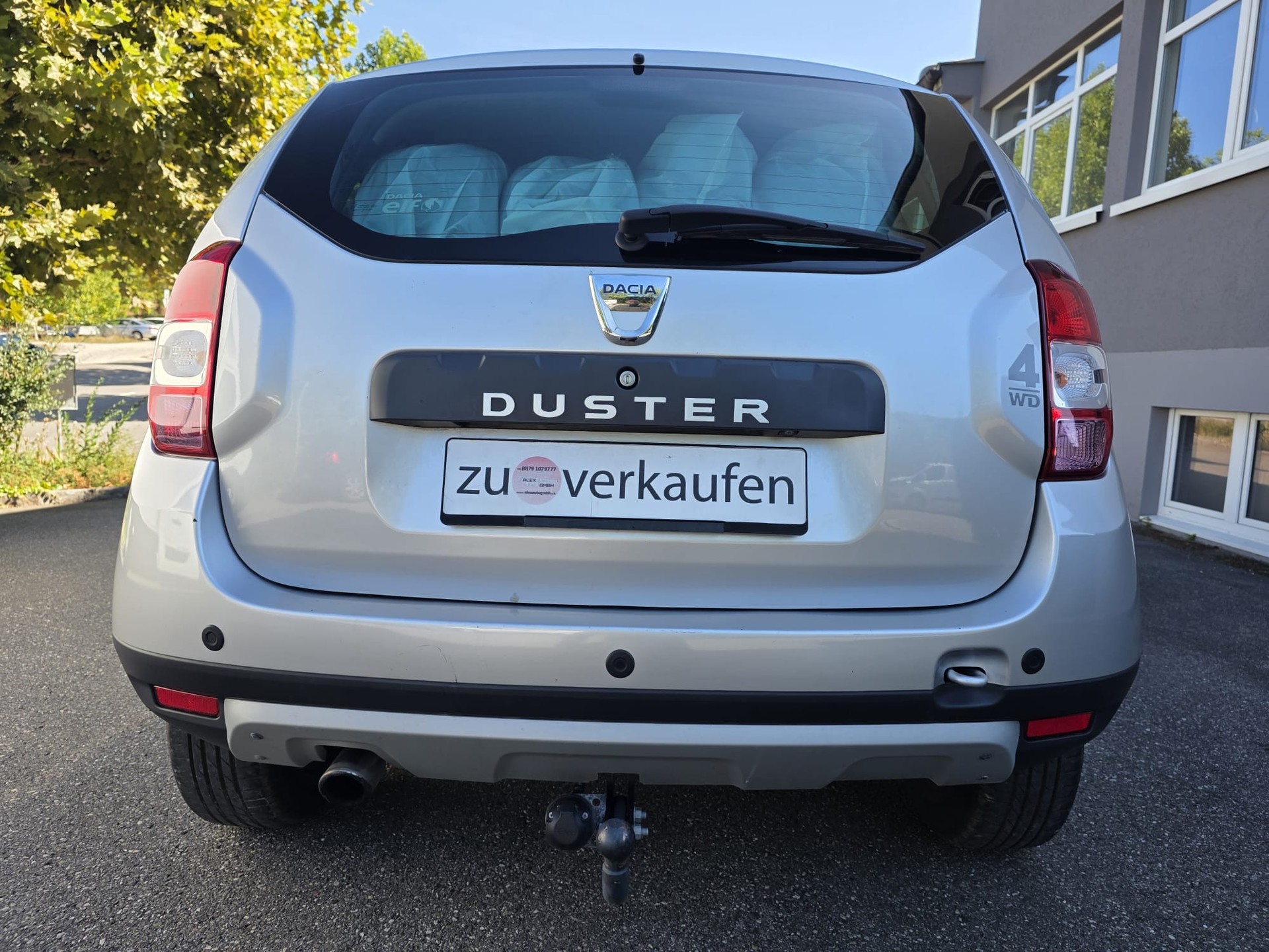 DACIA Duster 1.2 T Lauréate 4x4-image-4
