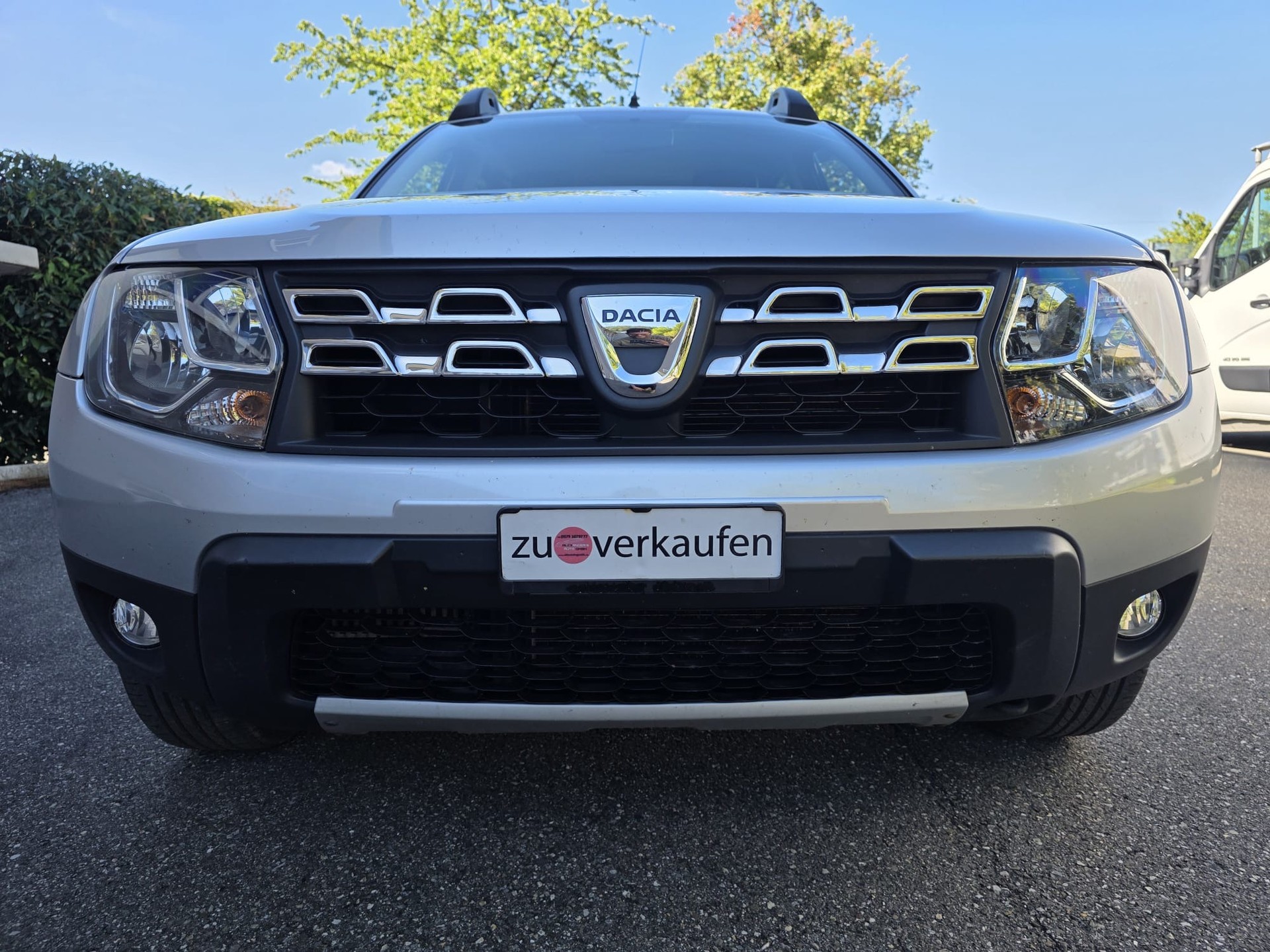 DACIA Duster 1.2 T Lauréate 4x4-image-1