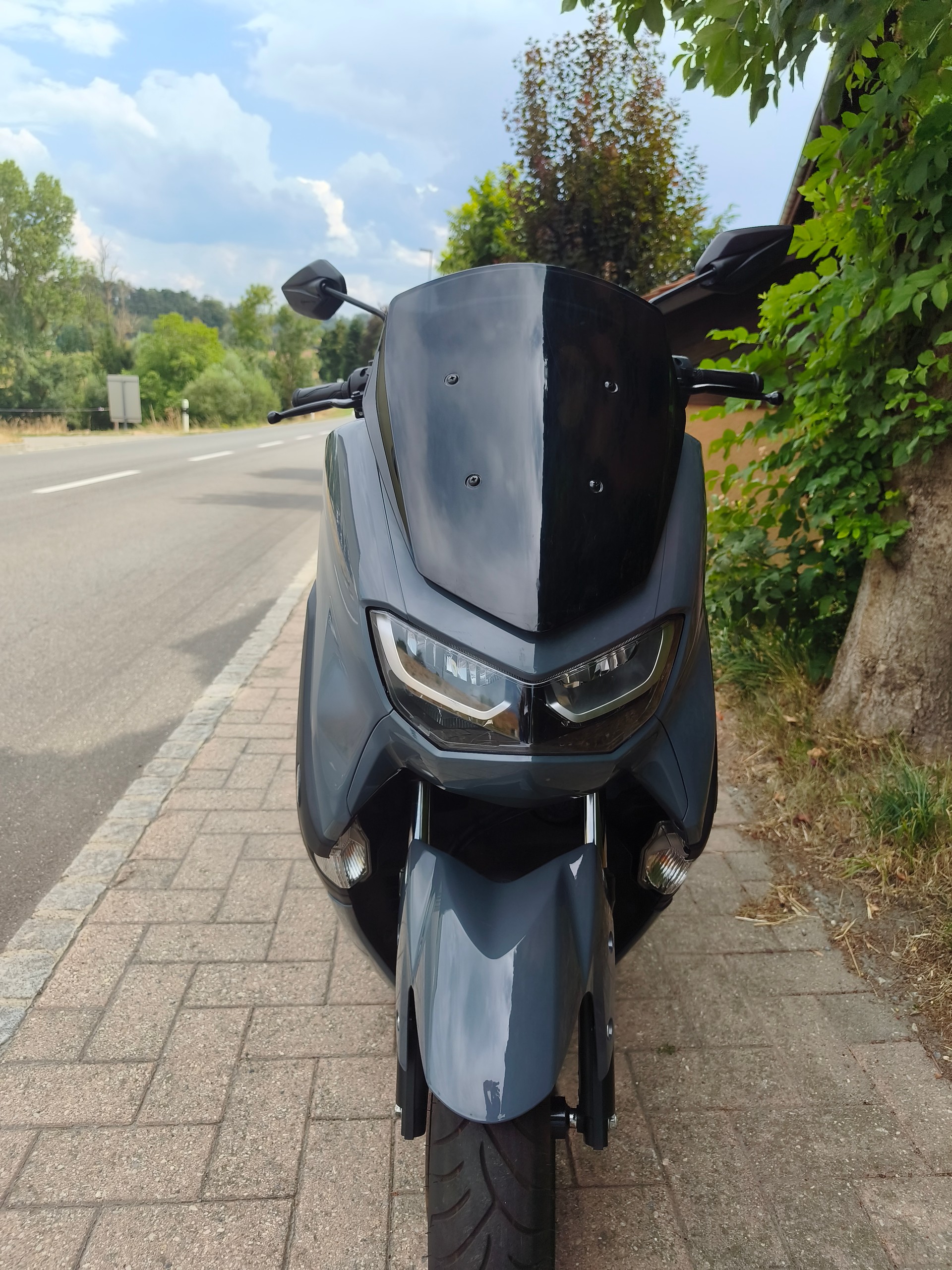 YAMAHA N-MAX GPD 125-image-5
