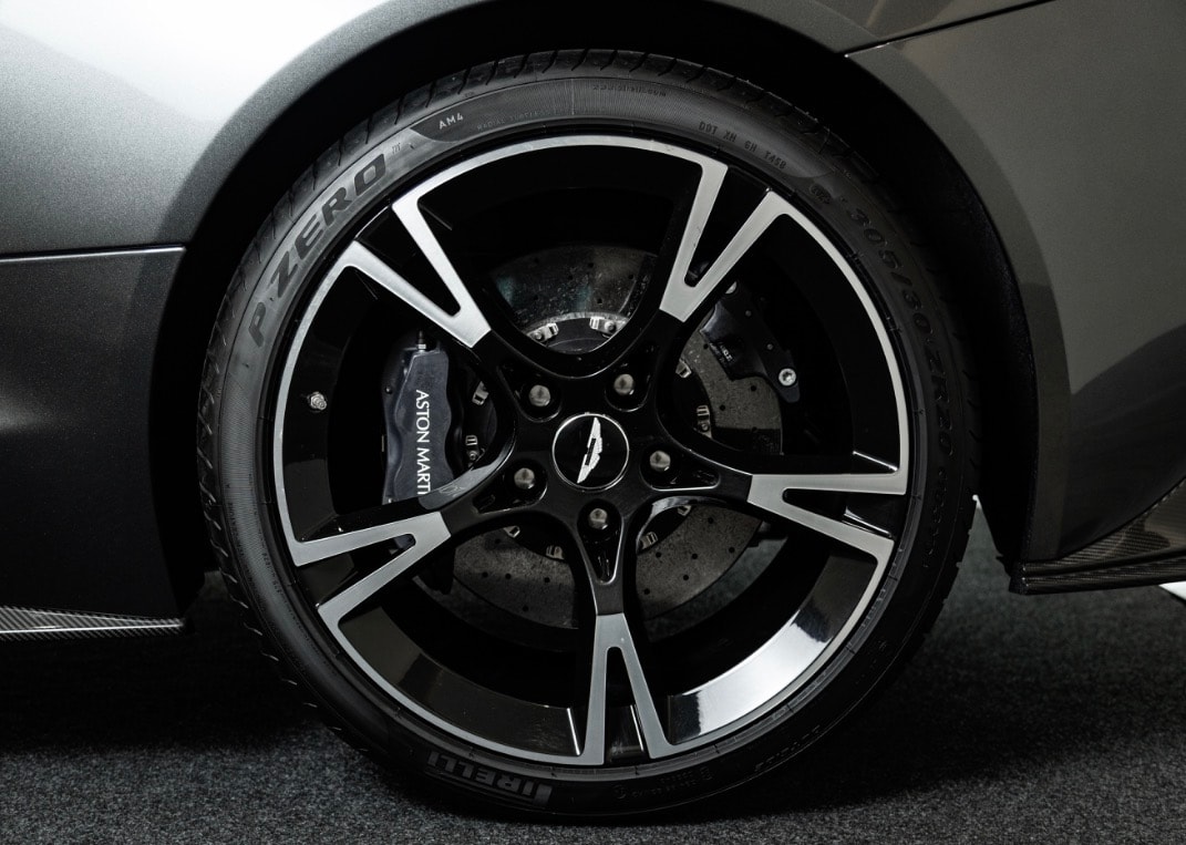 ASTON MARTIN Vanquish S Ultimate V12 Touchtronic 3-image-21