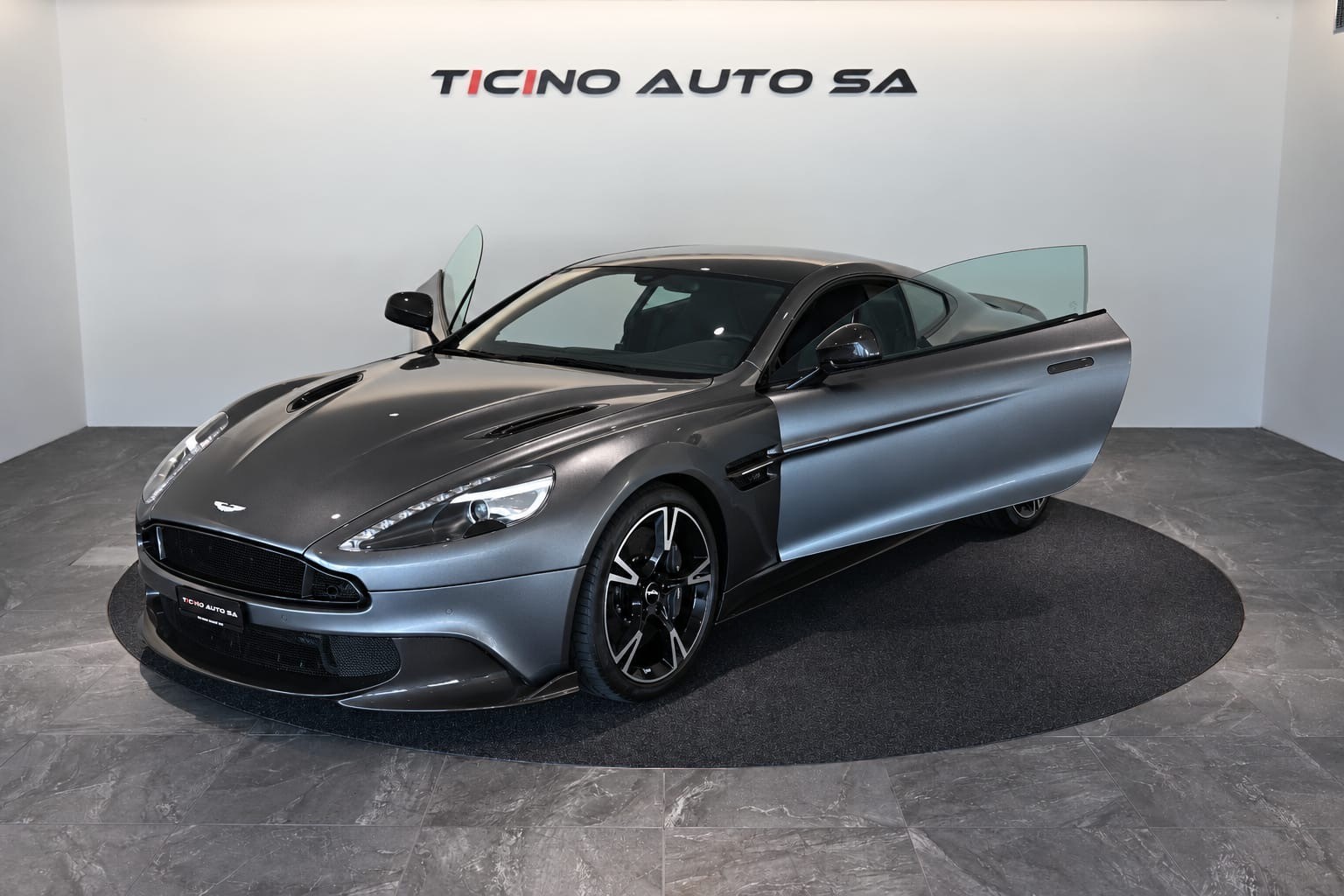 ASTON MARTIN Vanquish S Ultimate V12 Touchtronic 3-image-2
