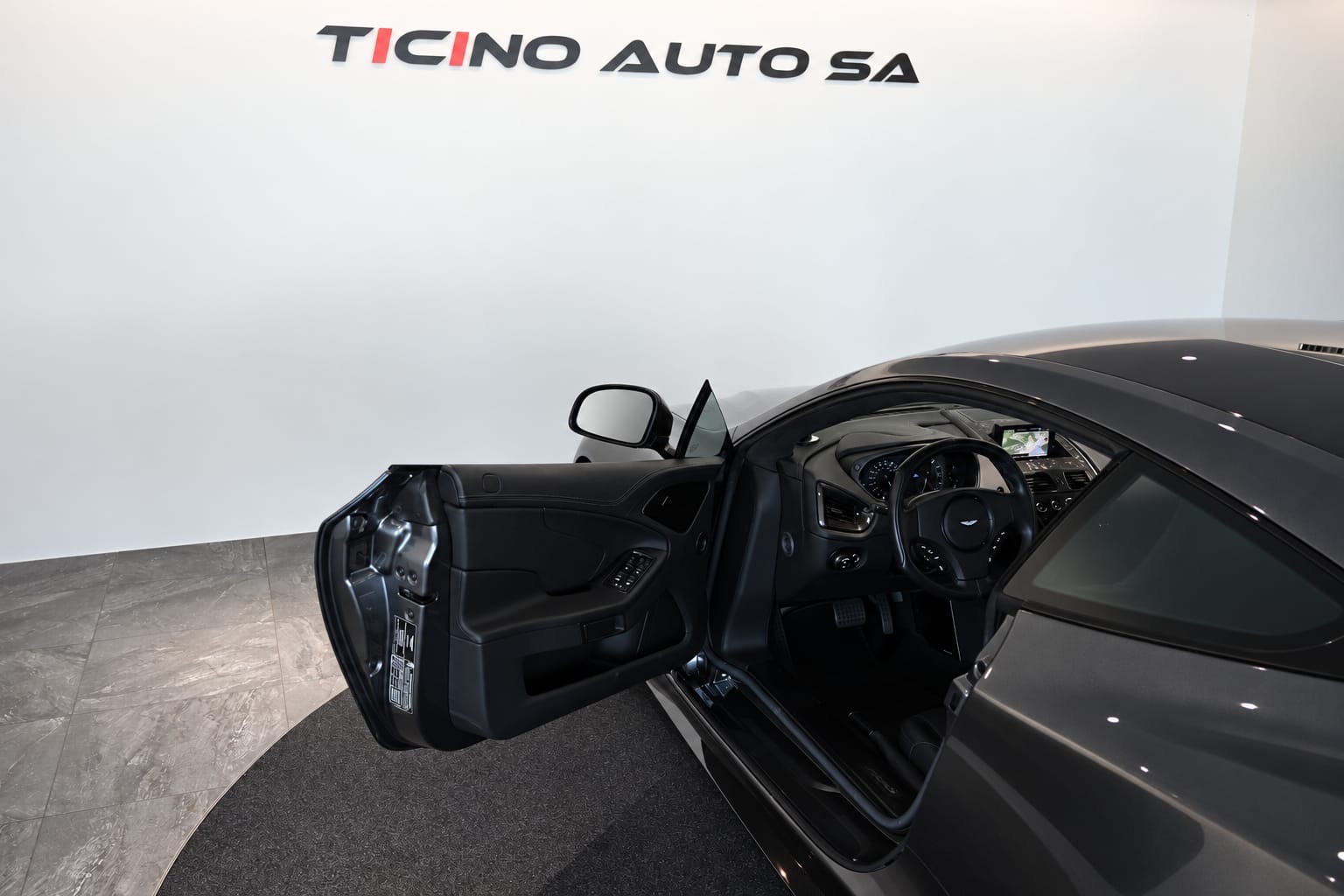 ASTON MARTIN Vanquish S Ultimate V12 Touchtronic 3-image-15