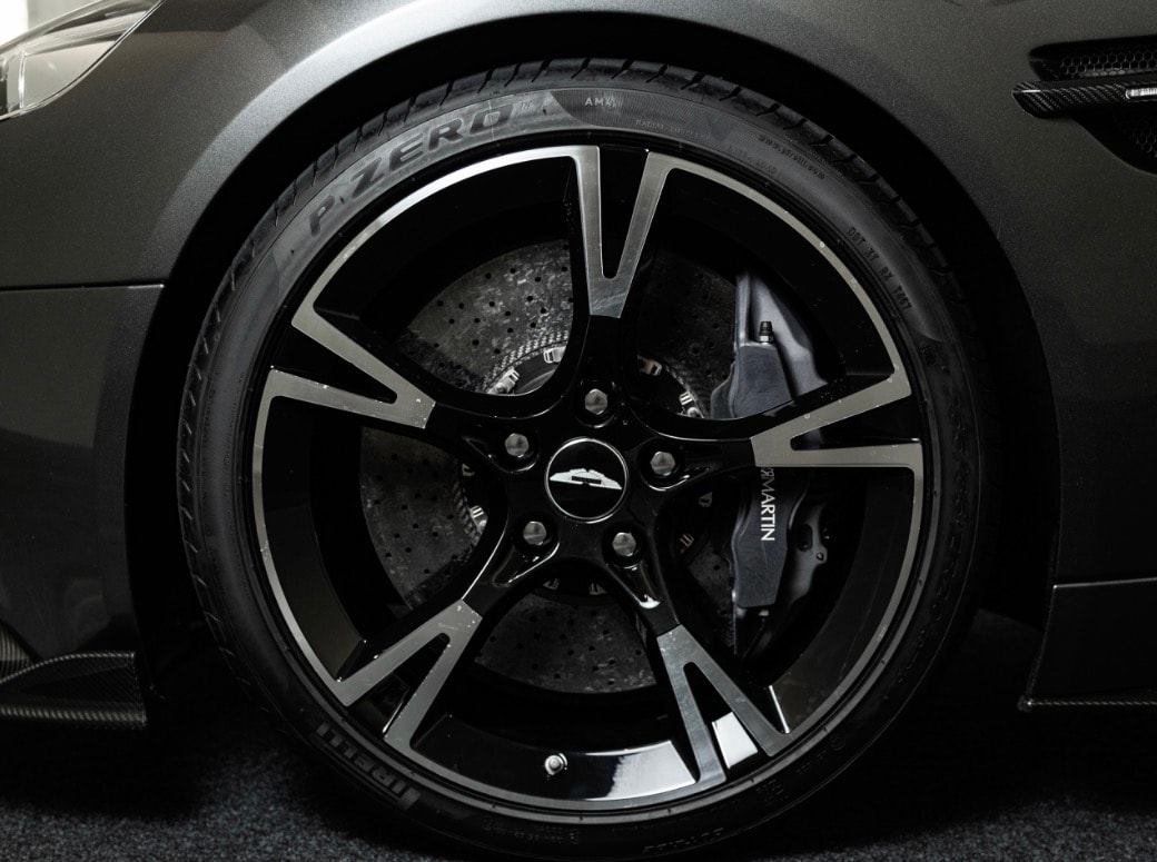 ASTON MARTIN Vanquish S Ultimate V12 Touchtronic 3-image-16