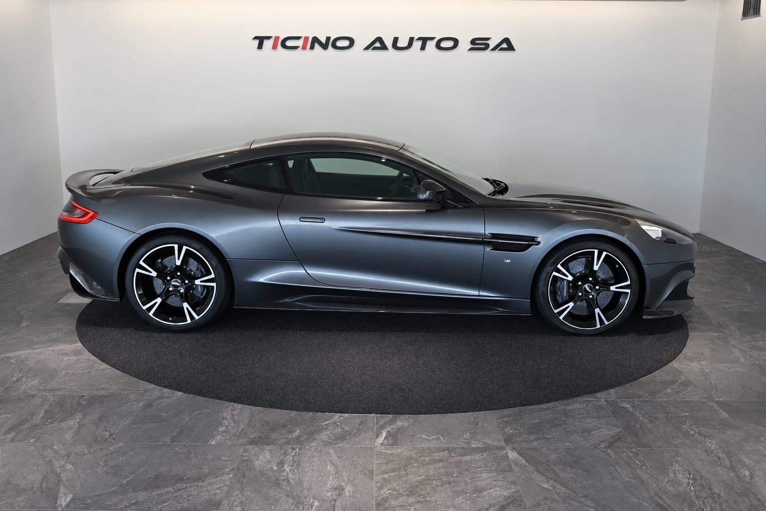 ASTON MARTIN Vanquish S Ultimate V12 Touchtronic 3-image-24