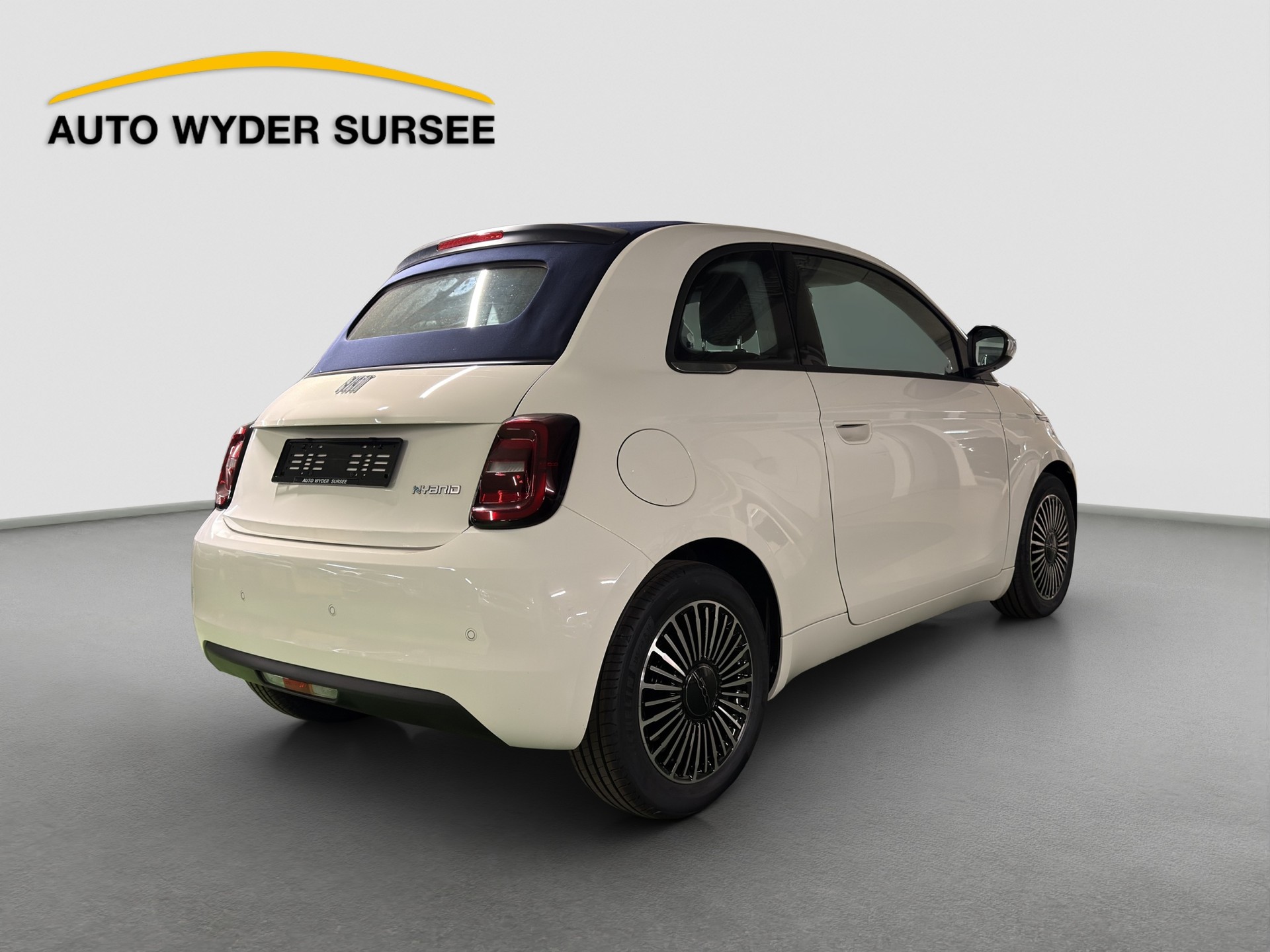 FIAT 500 Cabrio 1.0 Hybrid Dolcevita-image-5