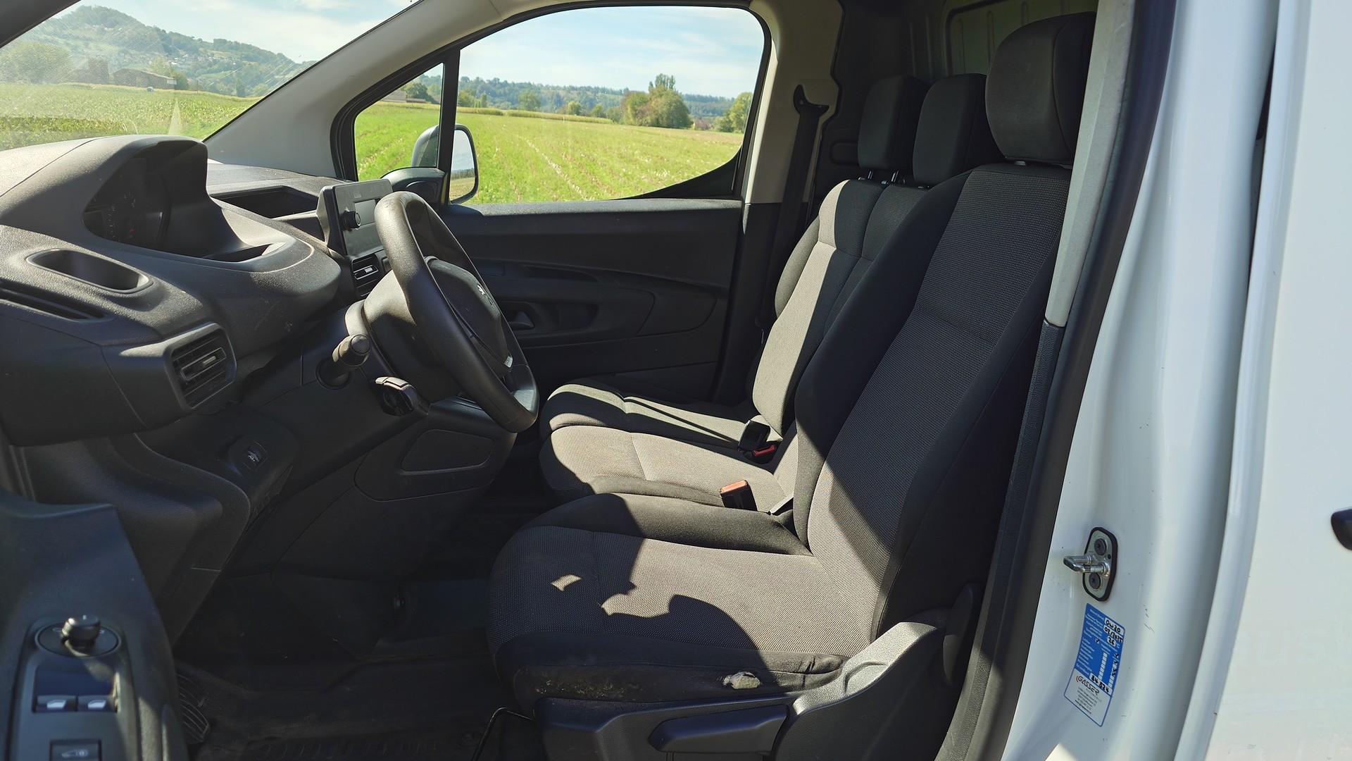 PEUGEOT Partner 1.2 PT s/s Grip 1000kg-image-15