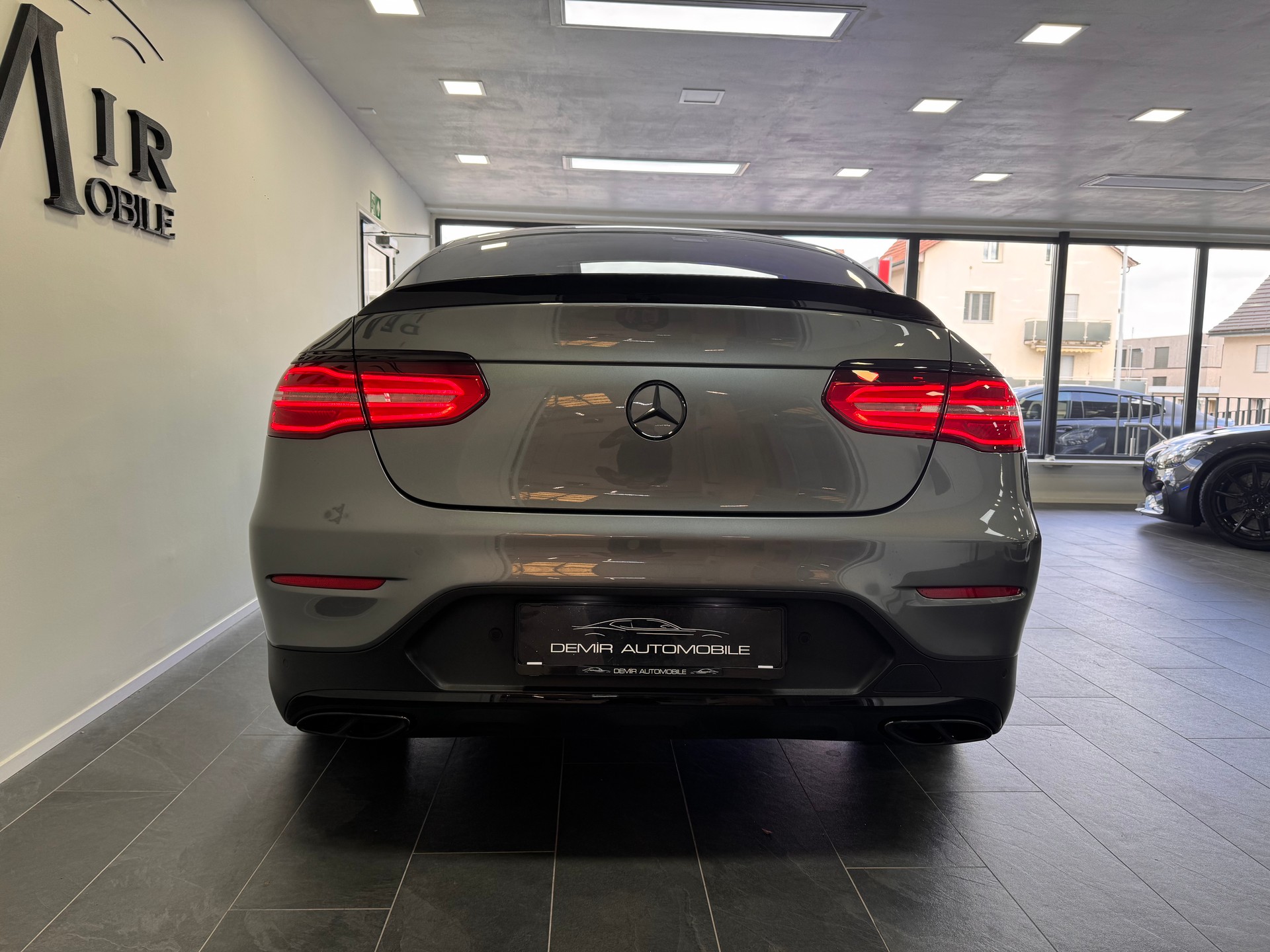 MERCEDES-BENZ GLC Coupé 43 AMG 4Matic 9G-Tronic *Designo / Glasschiebedach / 360 Kamera / Burmester / Sitzklima / LED ILS*-image-4