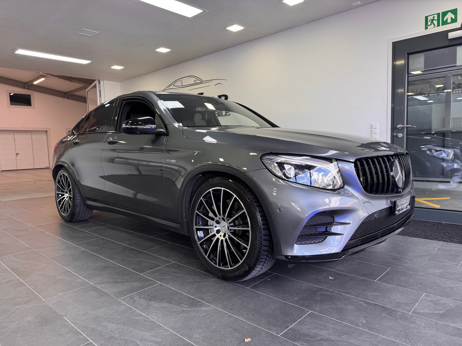MERCEDES-BENZ GLC Coupé 43 AMG 4Matic 9G-Tronic *Designo / Glasschiebedach / 360 Kamera / Burmester / Sitzklima / LED ILS*-image-2