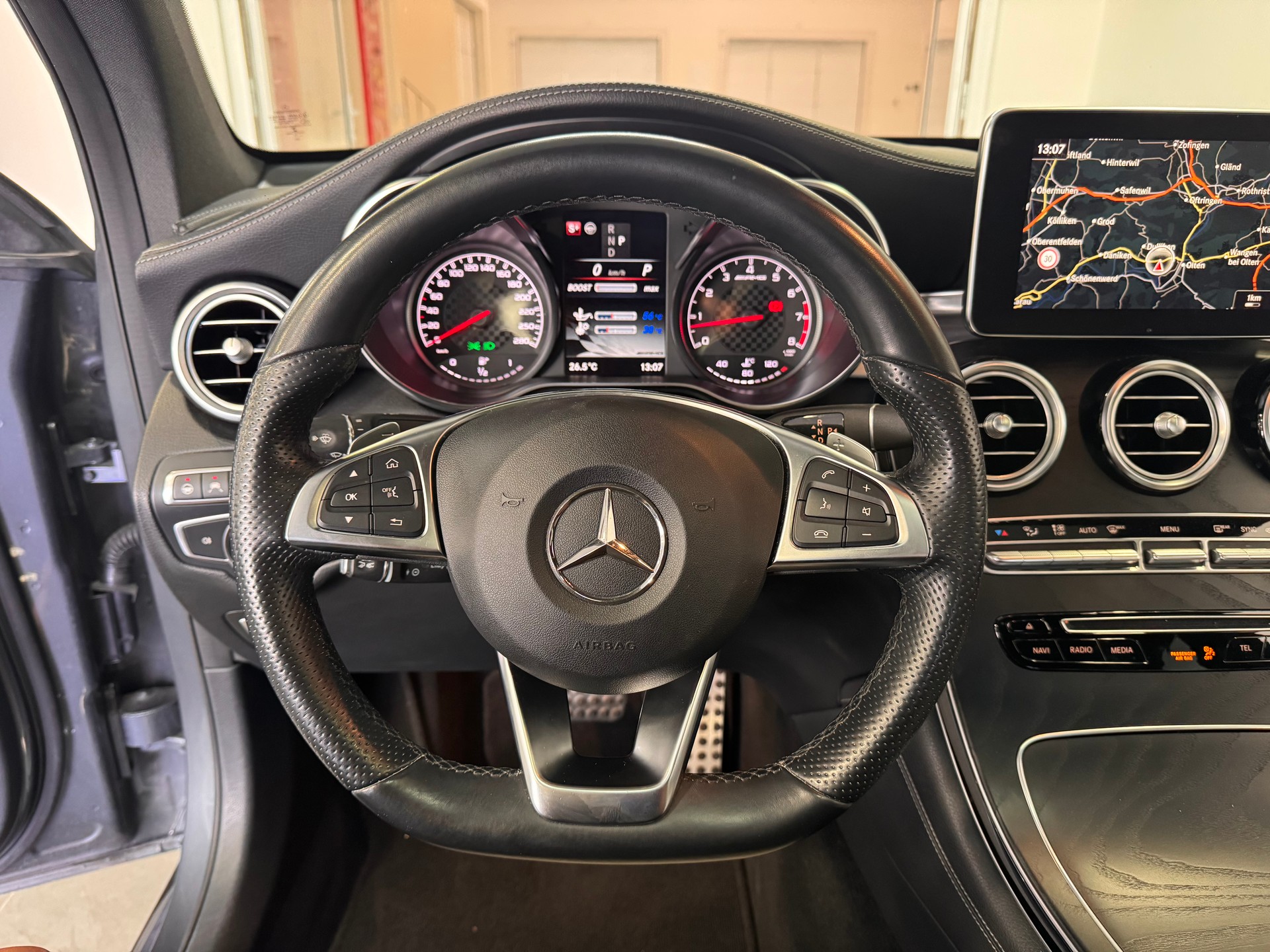 MERCEDES-BENZ GLC Coupé 43 AMG 4Matic 9G-Tronic *Designo / Glasschiebedach / 360 Kamera / Burmester / Sitzklima / LED ILS*-image-11
