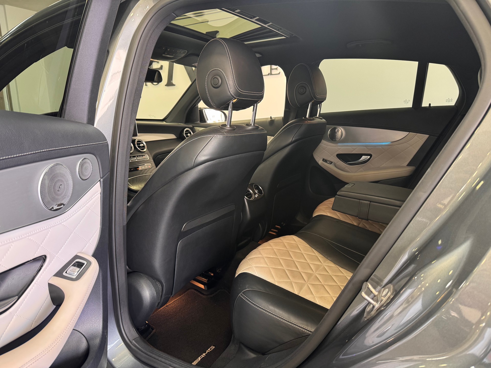 MERCEDES-BENZ GLC Coupé 43 AMG 4Matic 9G-Tronic *Designo / Glasschiebedach / 360 Kamera / Burmester / Sitzklima / LED ILS*-image-8