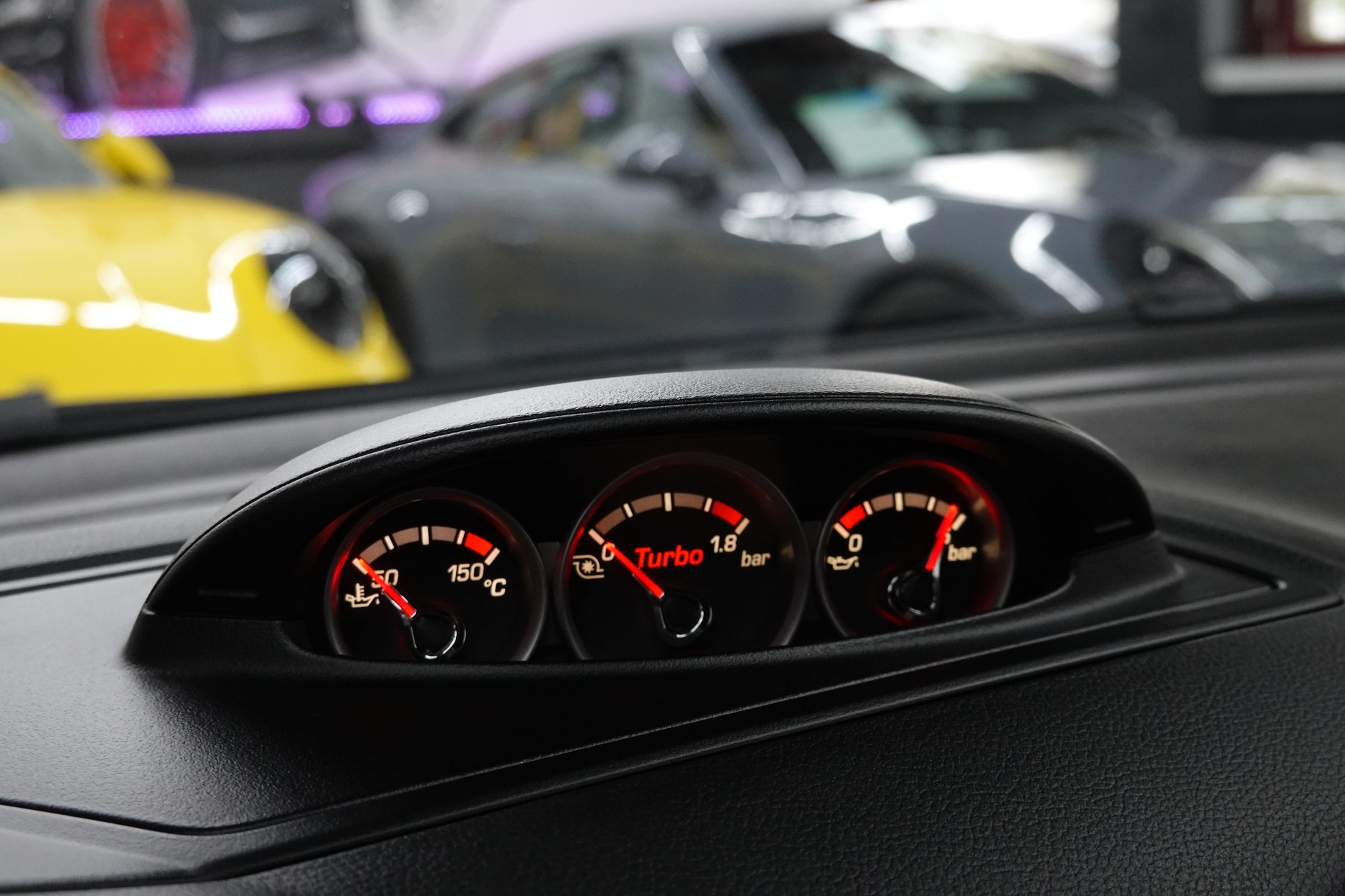 FORD FOCUS 2.5 TURBO RS CH-FZ BULL-X AB TURBO-image-27