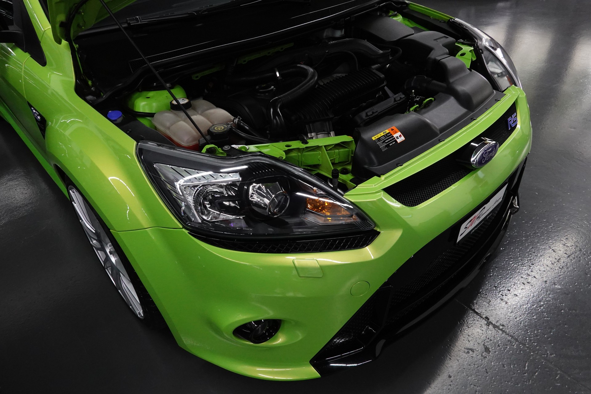 FORD FOCUS 2.5 TURBO RS CH-FZ BULL-X AB TURBO-showroom-element-3