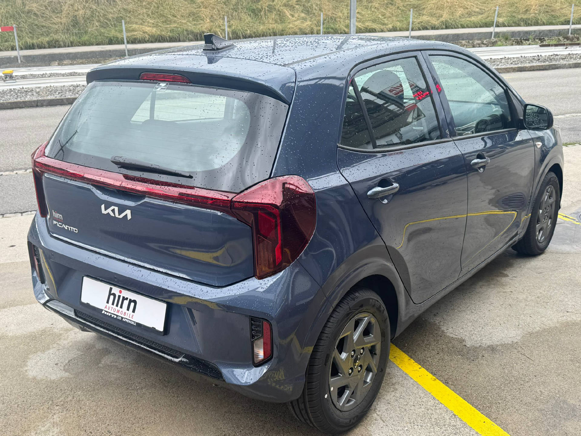 KIA Picanto 1.0 GDi Inspire-image-2