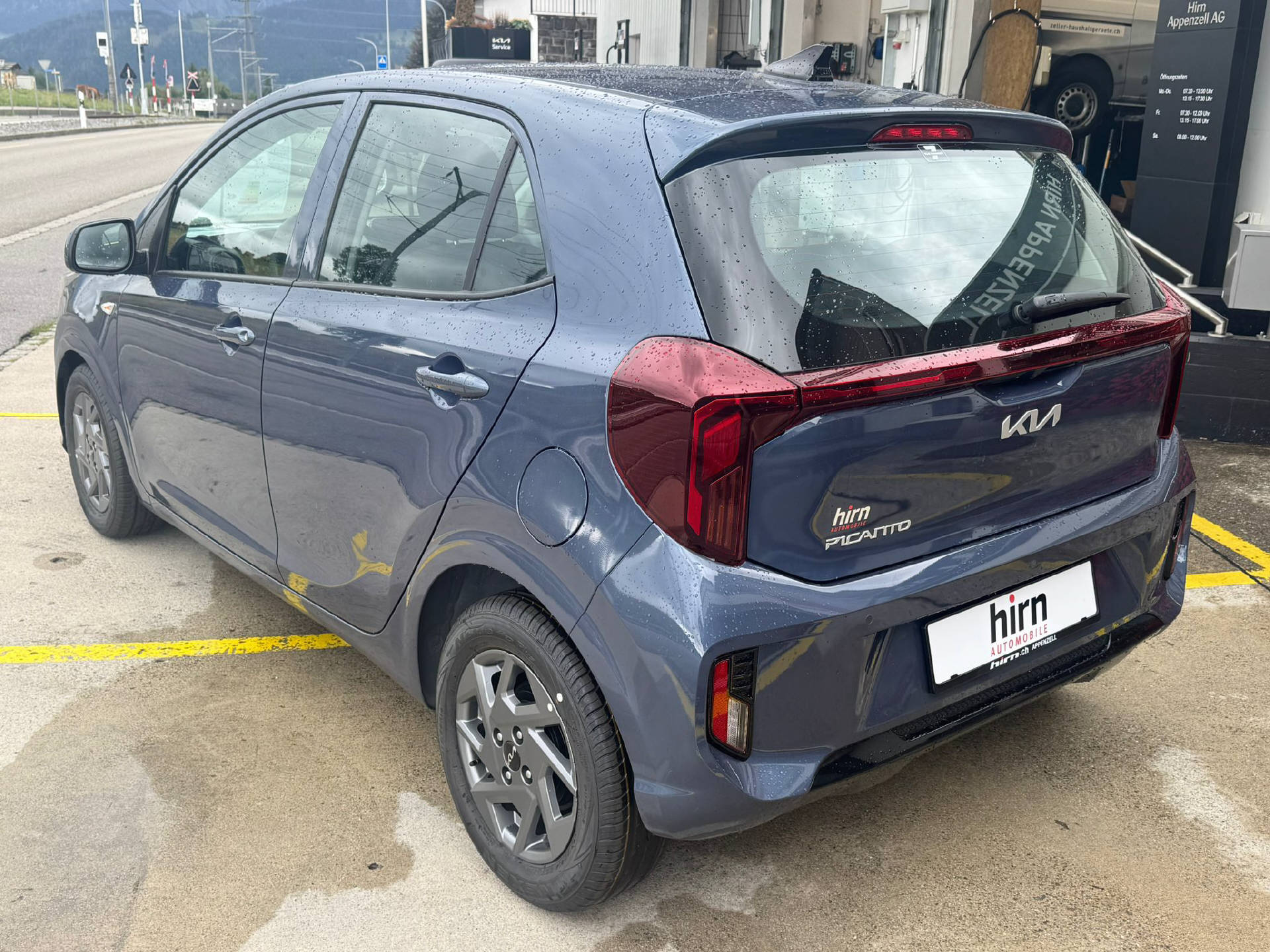 KIA Picanto 1.0 GDi Inspire-image-3