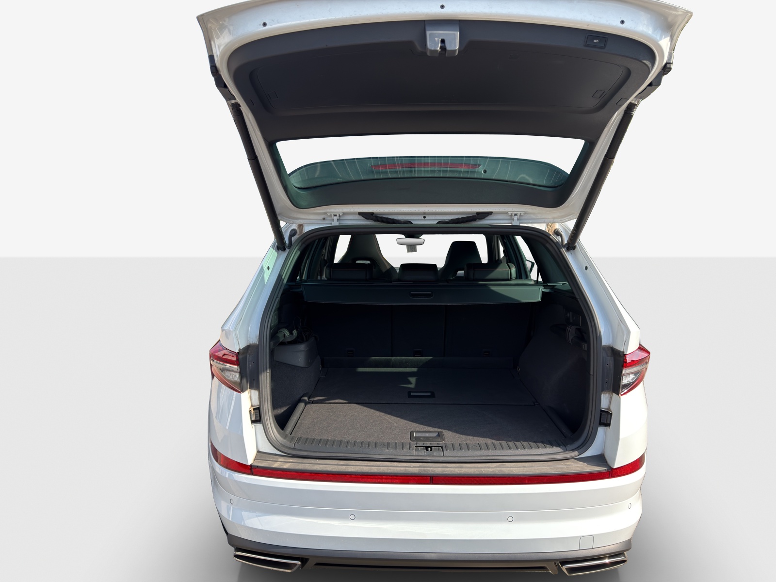 SKODA Kodiaq 2.0 TSI 4x4 RS-image-12