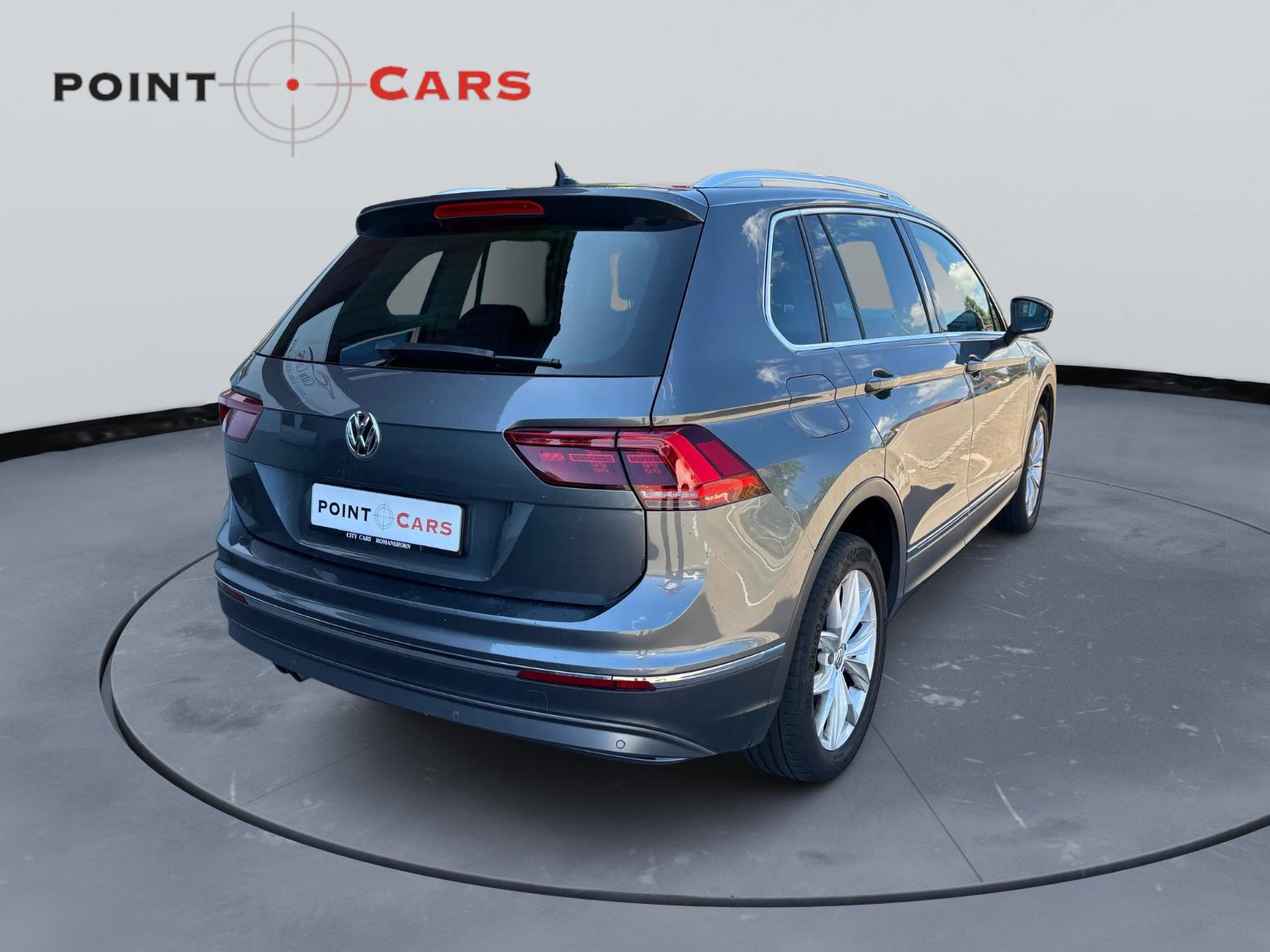 VW Tiguan 2.0TSI Comfortline 4Motion-image-4