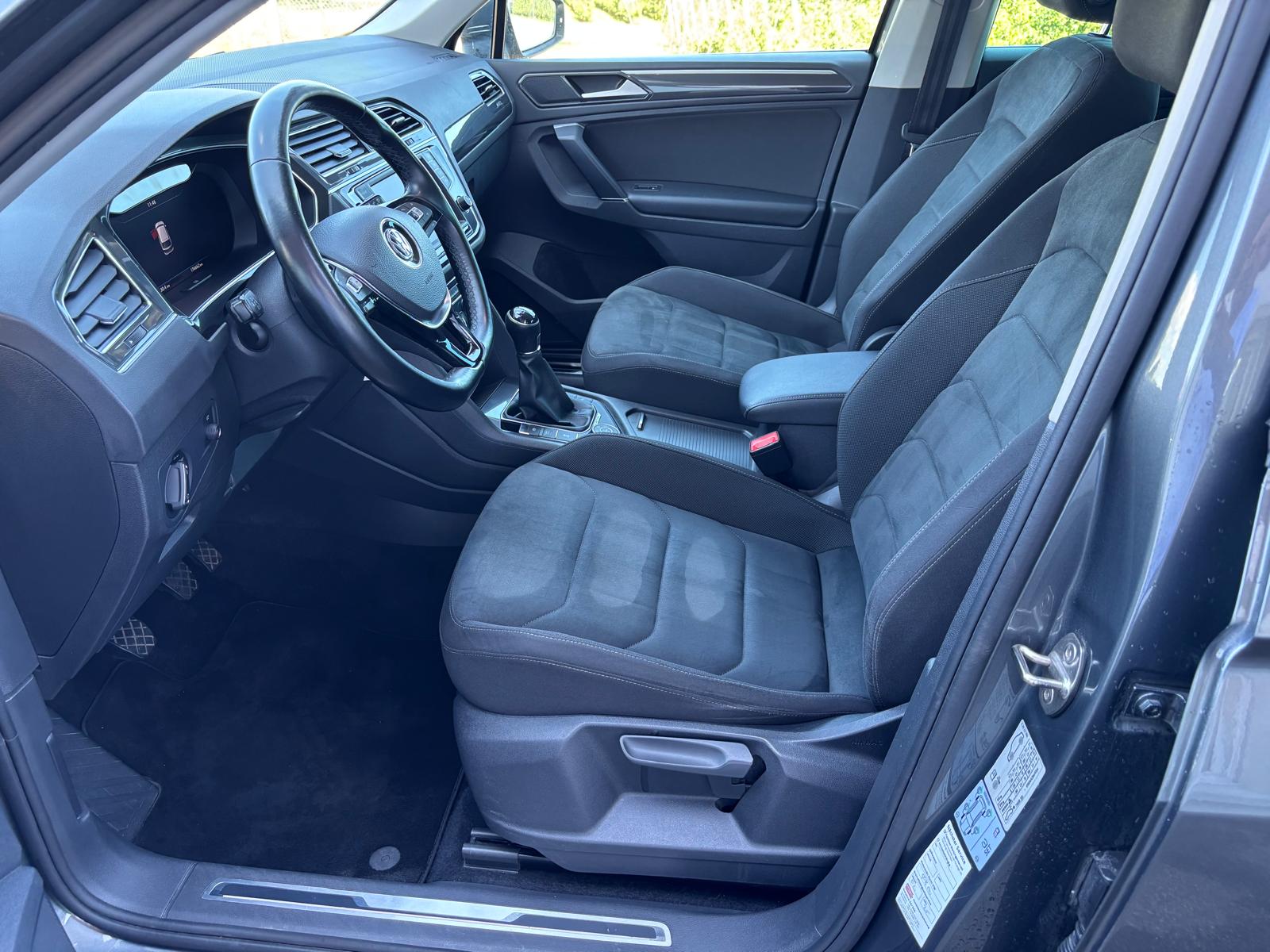 VW Tiguan 2.0TSI Comfortline 4Motion-image-9